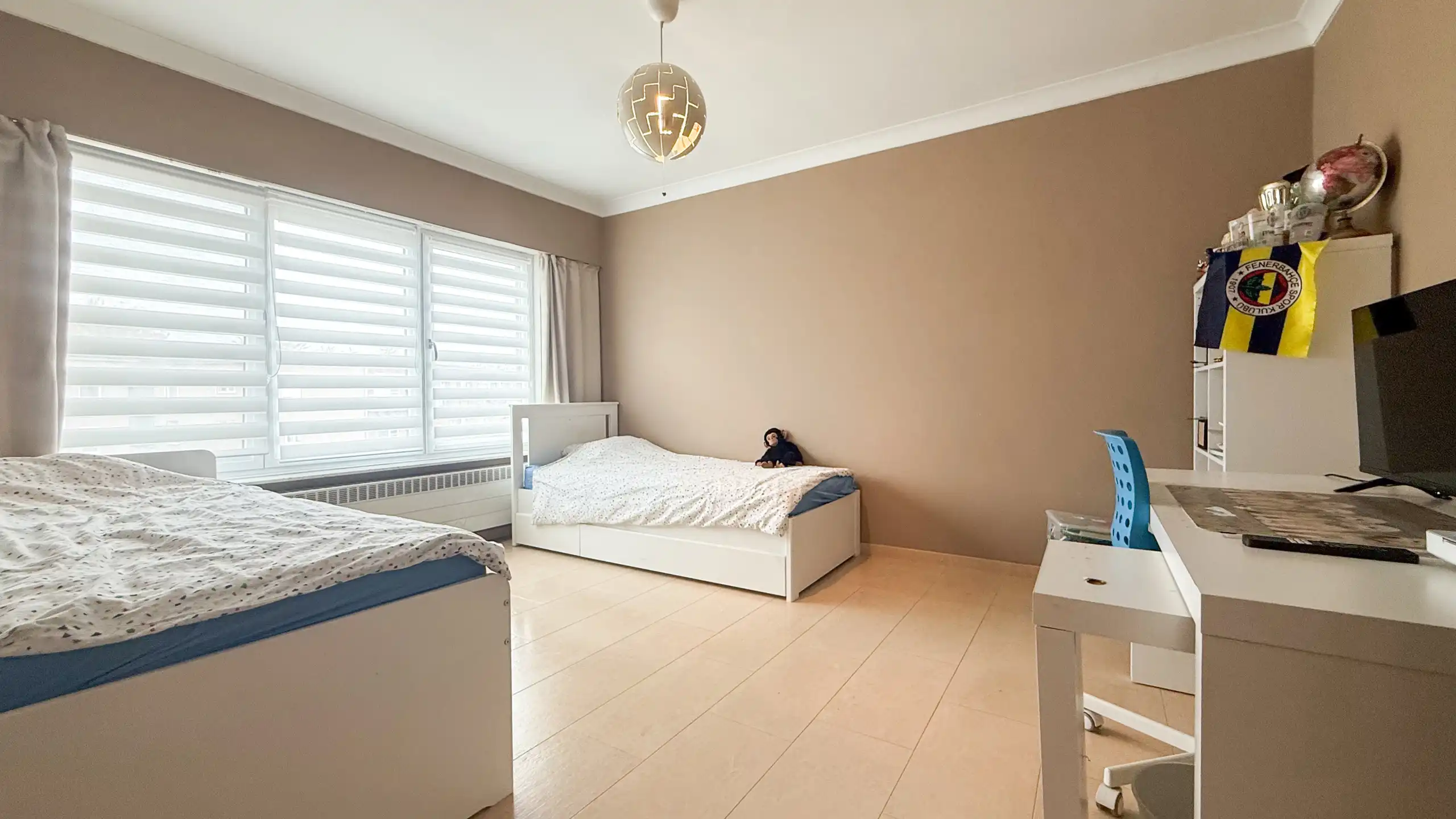 Volledig gerenoveerde woning met 3 slpks + garage en tuin! foto 26