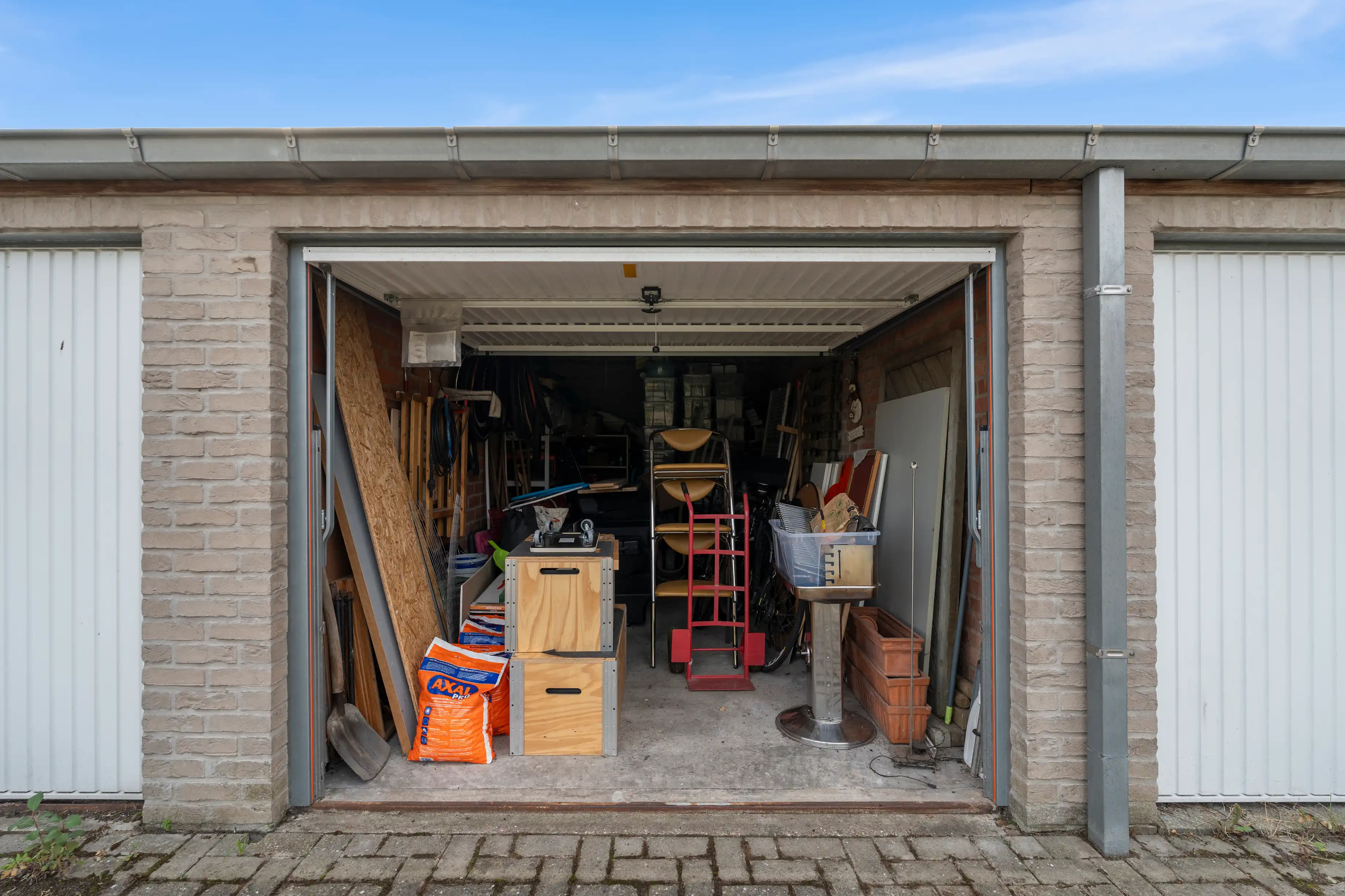 Te koop: garagebox op topligging in Sint-Andries (Brugge) foto 2