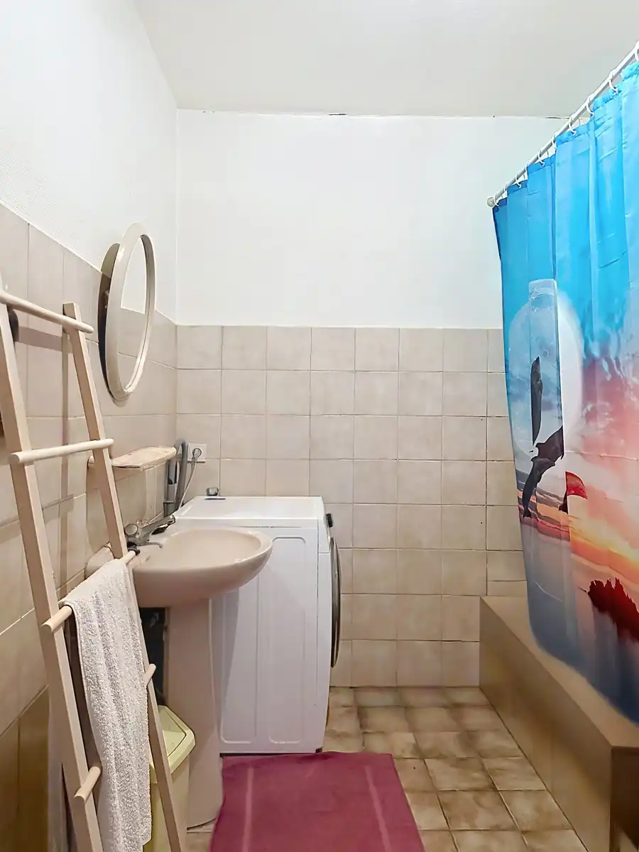 Lichtrijk en energiezuinig appartement met garagebox op rustige locatie foto 23