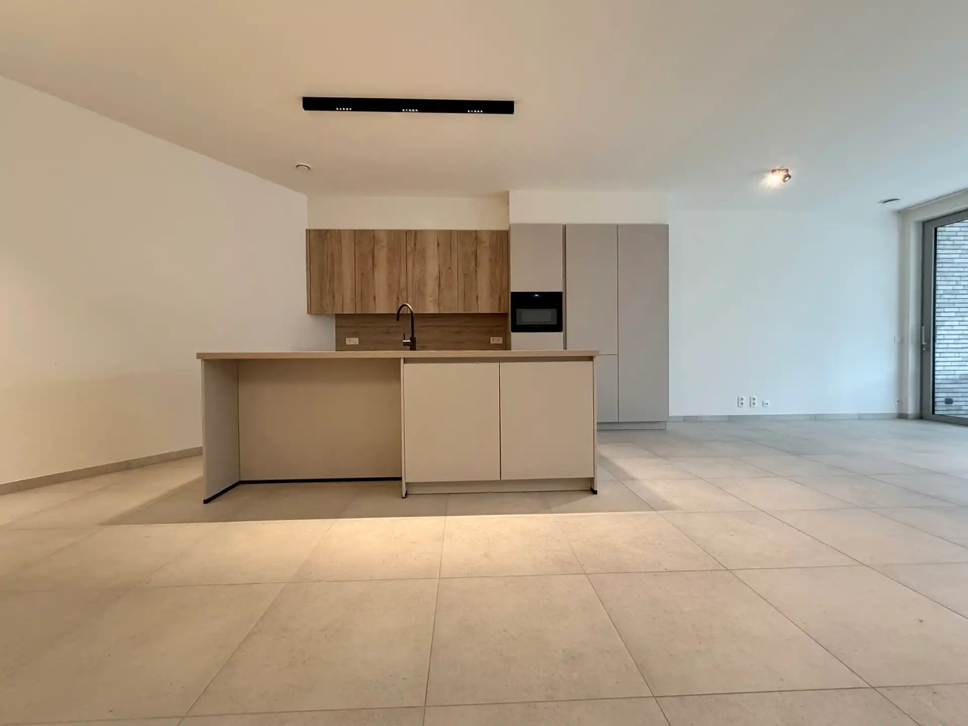 Gelijkvloers BEN-appartement met 3 slaapkamers en parking foto 8