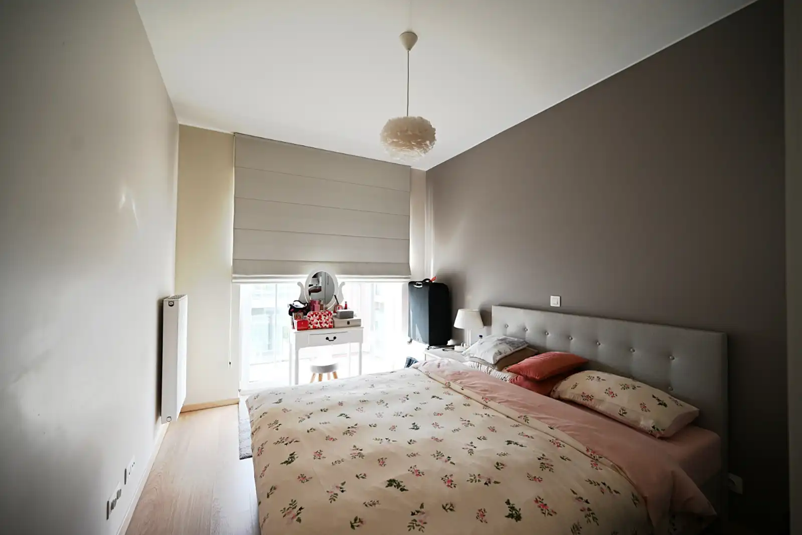 Gezellig appartement met 2 slaapkamers op de Munt te Roeselare! foto 17