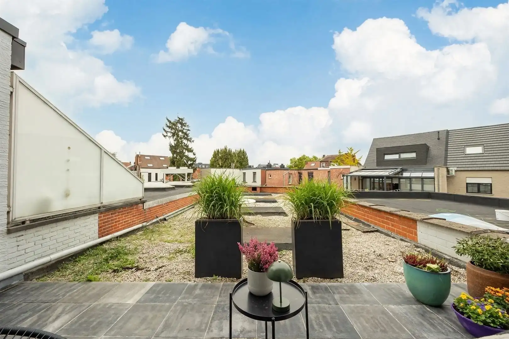 Instapklaar 2-slaapkamerappartement met EPC B en riant terras foto 16