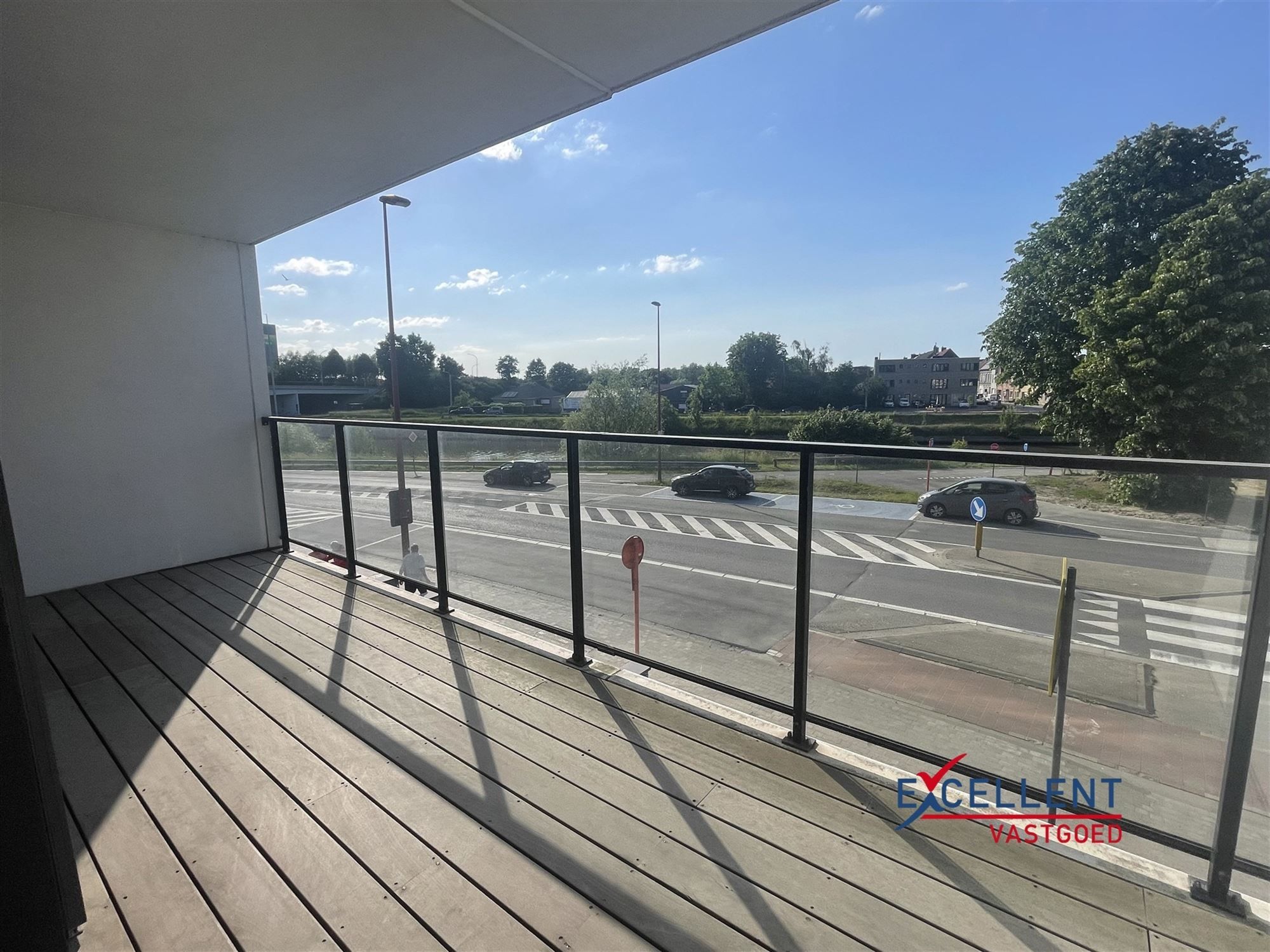 Nieuwbouwappartement centrum Deinze met twee slaapkamers te huur foto 7
