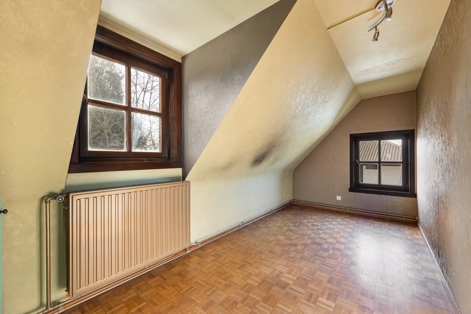 Landhuis met 4 slaapkamers en bijhuis op 1.850 m² foto 16