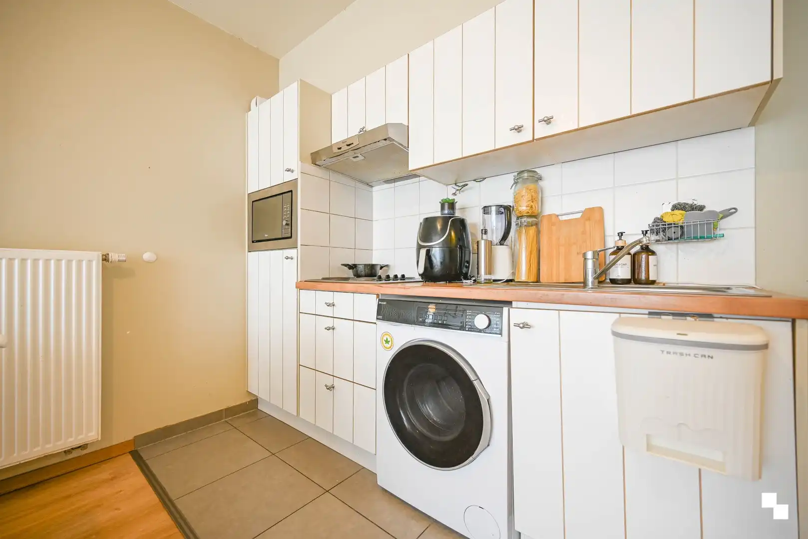 éénslaapkamerappartement in centrum Waregem foto 6