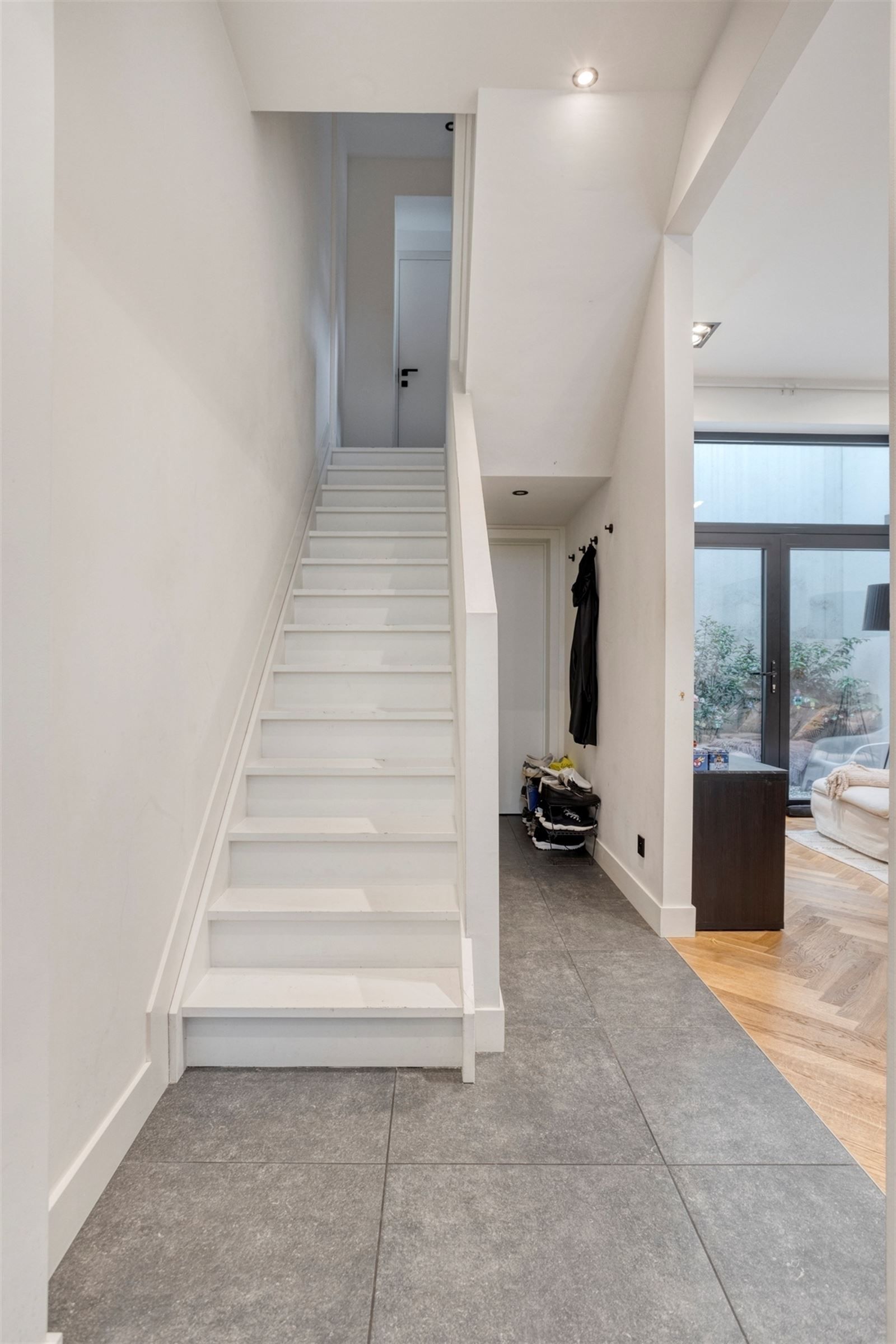 kom langs en laat je verassen door deze uitzonderlijke woning. foto 4