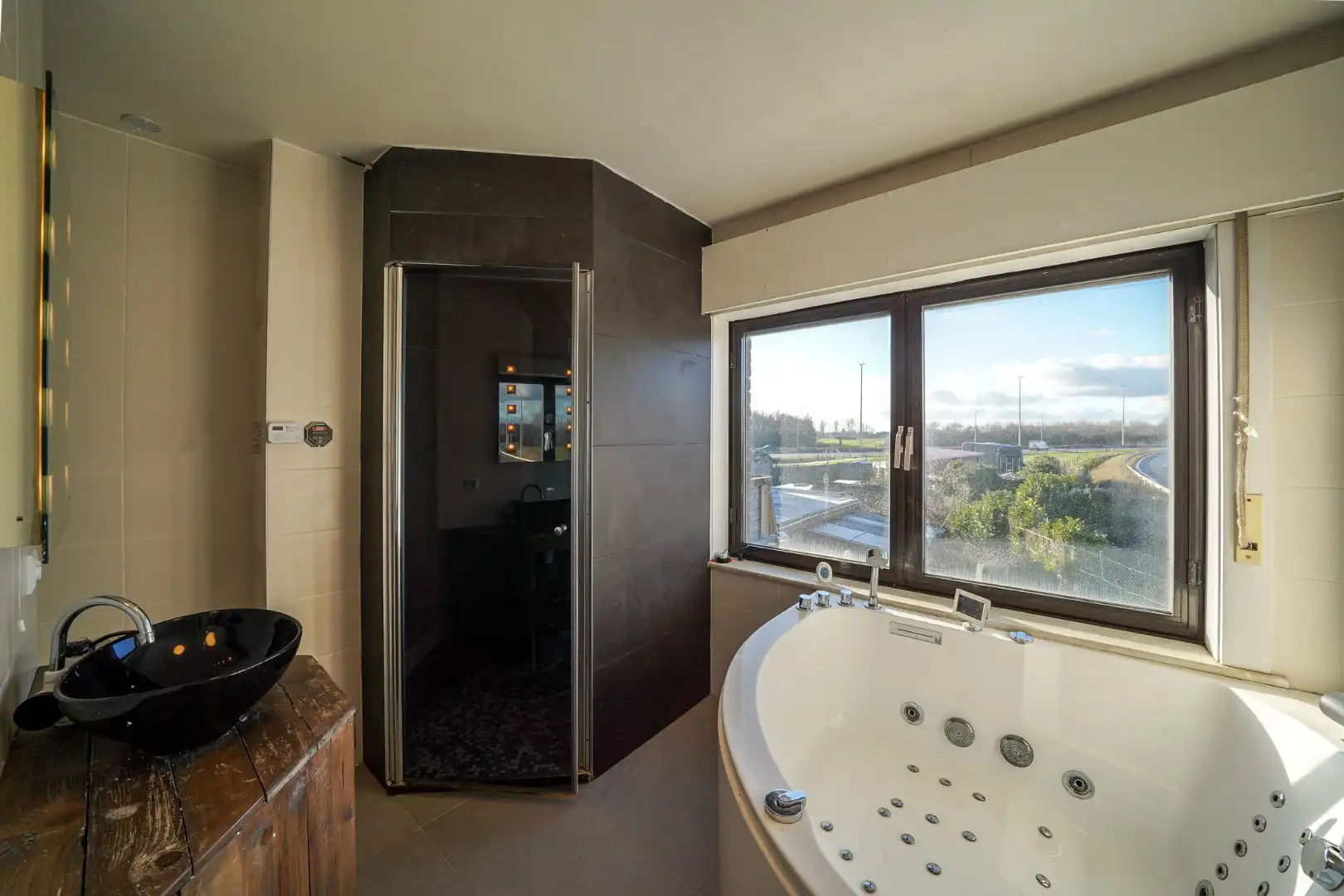 Instapklare ruime hoekwoning te Zandvoorde foto 13