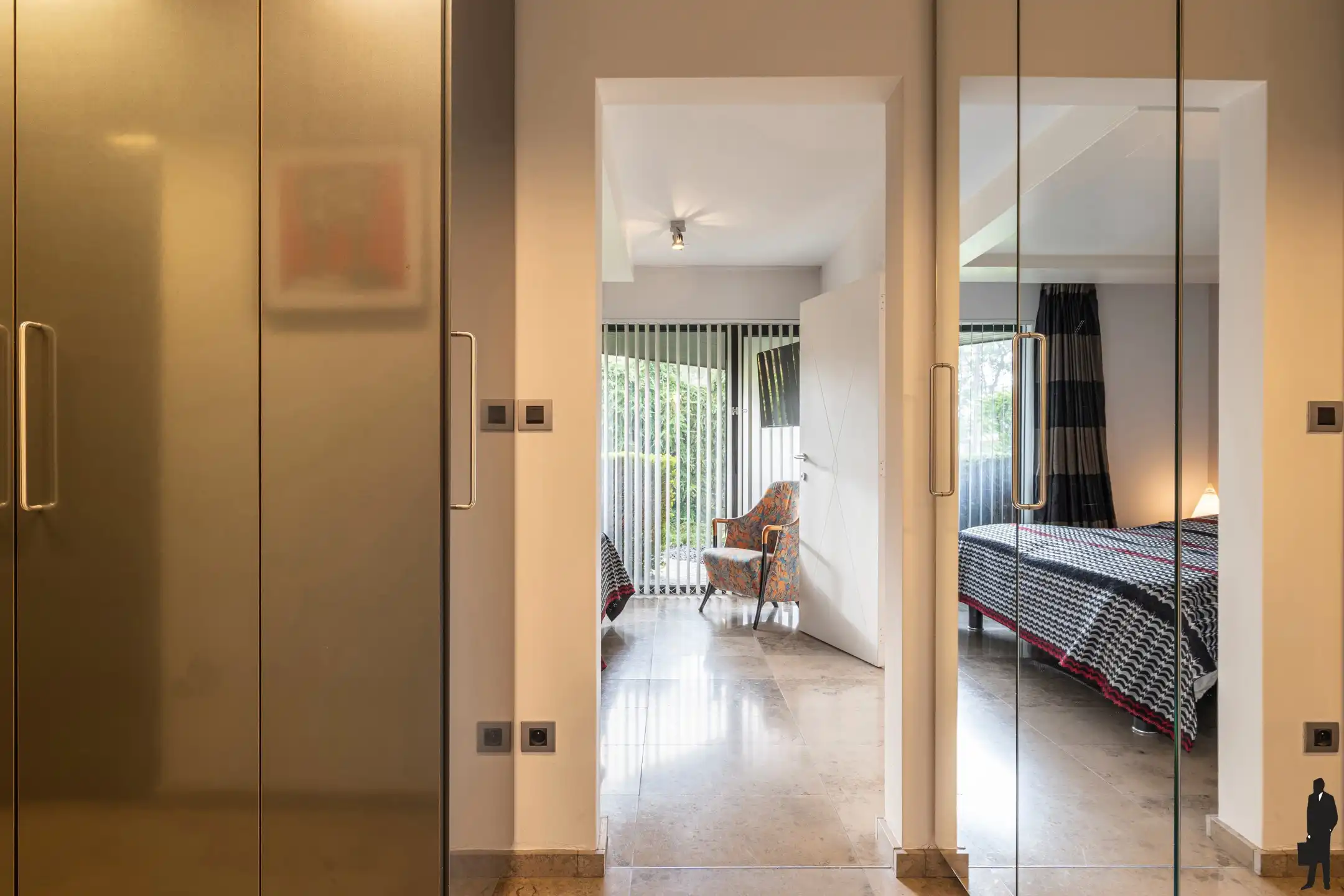 Unieke architectenvilla op 2.110m² nabij Nederlandse grens foto 8