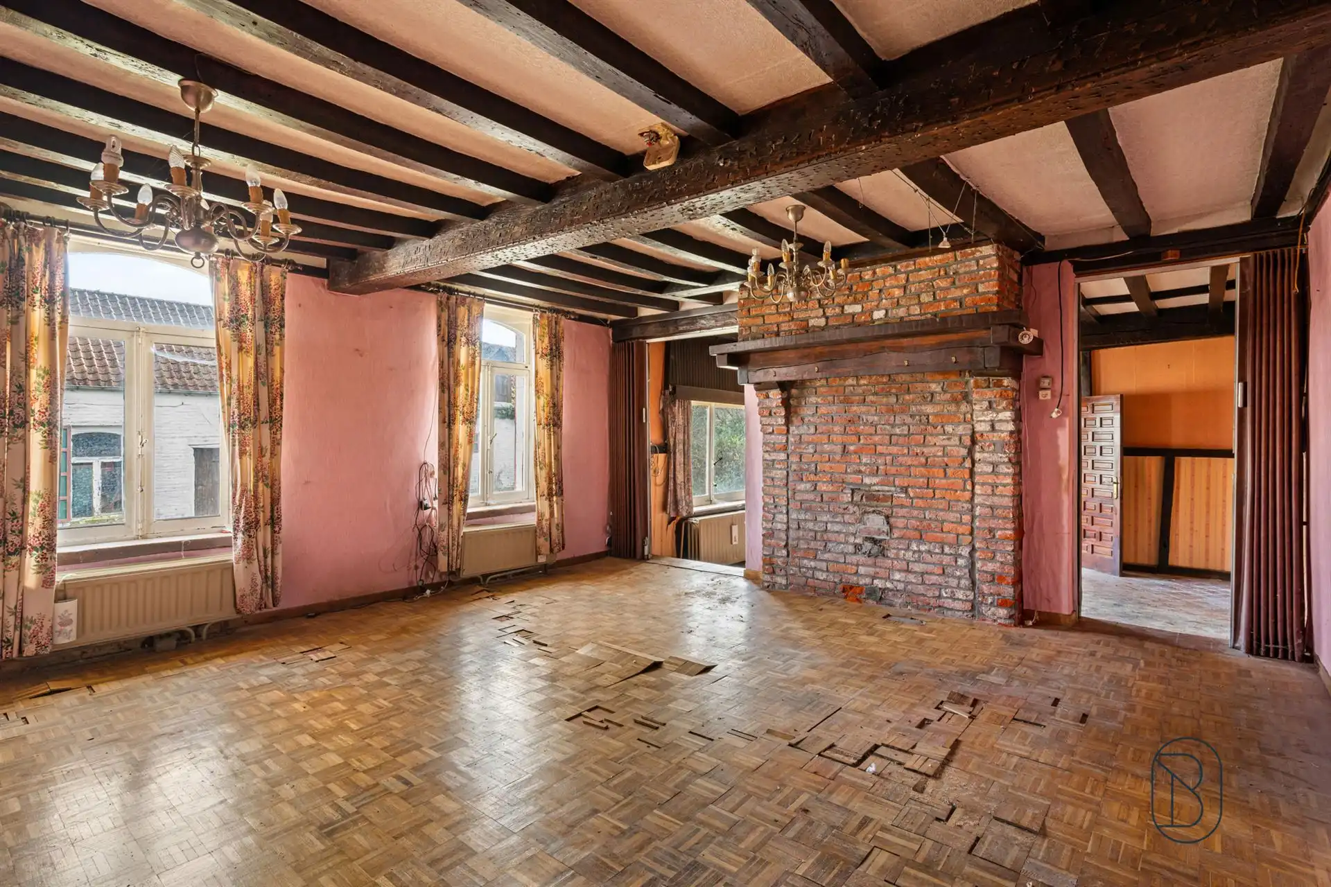 Te renoveren charmante hoeve met véél potentieel! foto 12