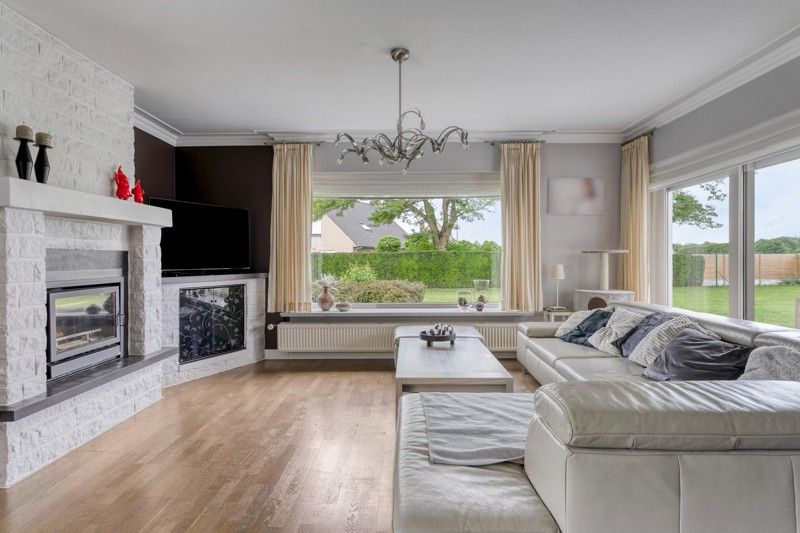Charmante gelijkvloerse woning met ruime tuin in rustige buurt TE KOOP in Wielsbeke! foto 6
