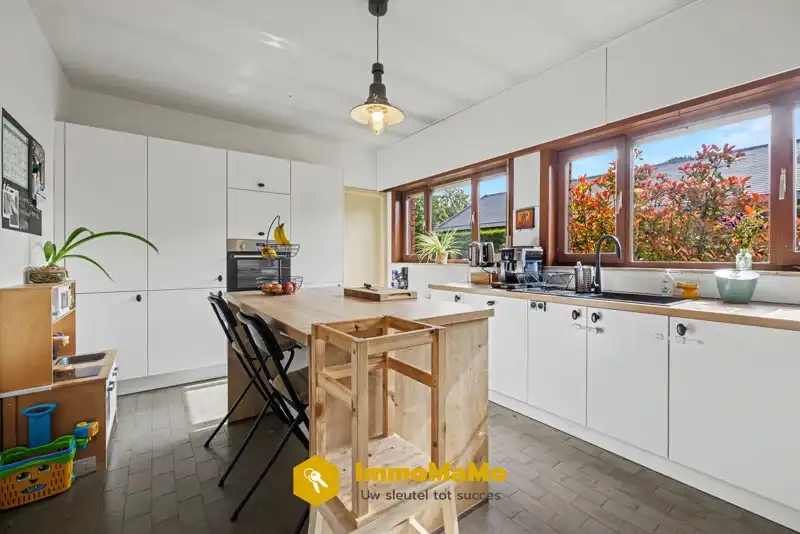 VERKOCHT - VILLA MET 4 SLAAPKAMERS EN TUIN&WEIDE (3314m²) EN 3 PAARDENSTALLEN foto 14