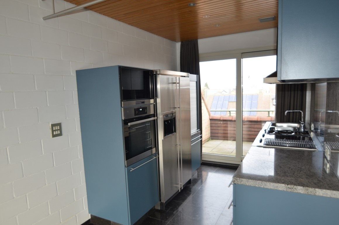 Modern dakappartement met 2 slpks en garage foto 8