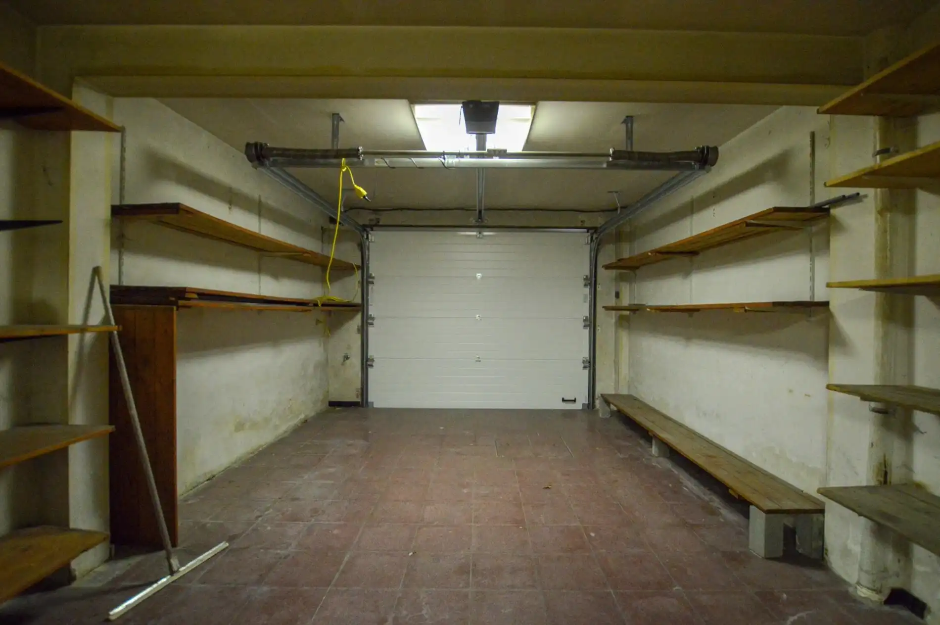 Interessante opbrengsteigendom met 5 volledig verhuurde appartementen in het centrum van Oudenburg foto 10