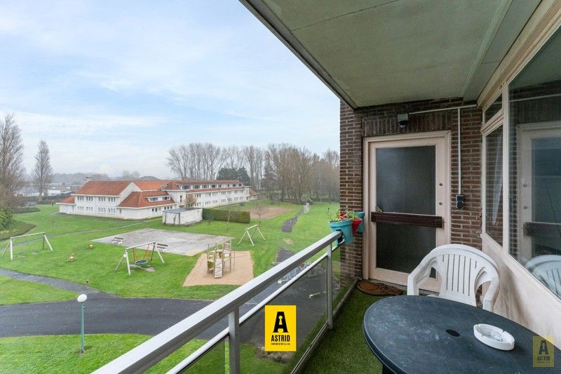 Gezellig vakantie-appartement in groen domein vlakbij zee! foto 3