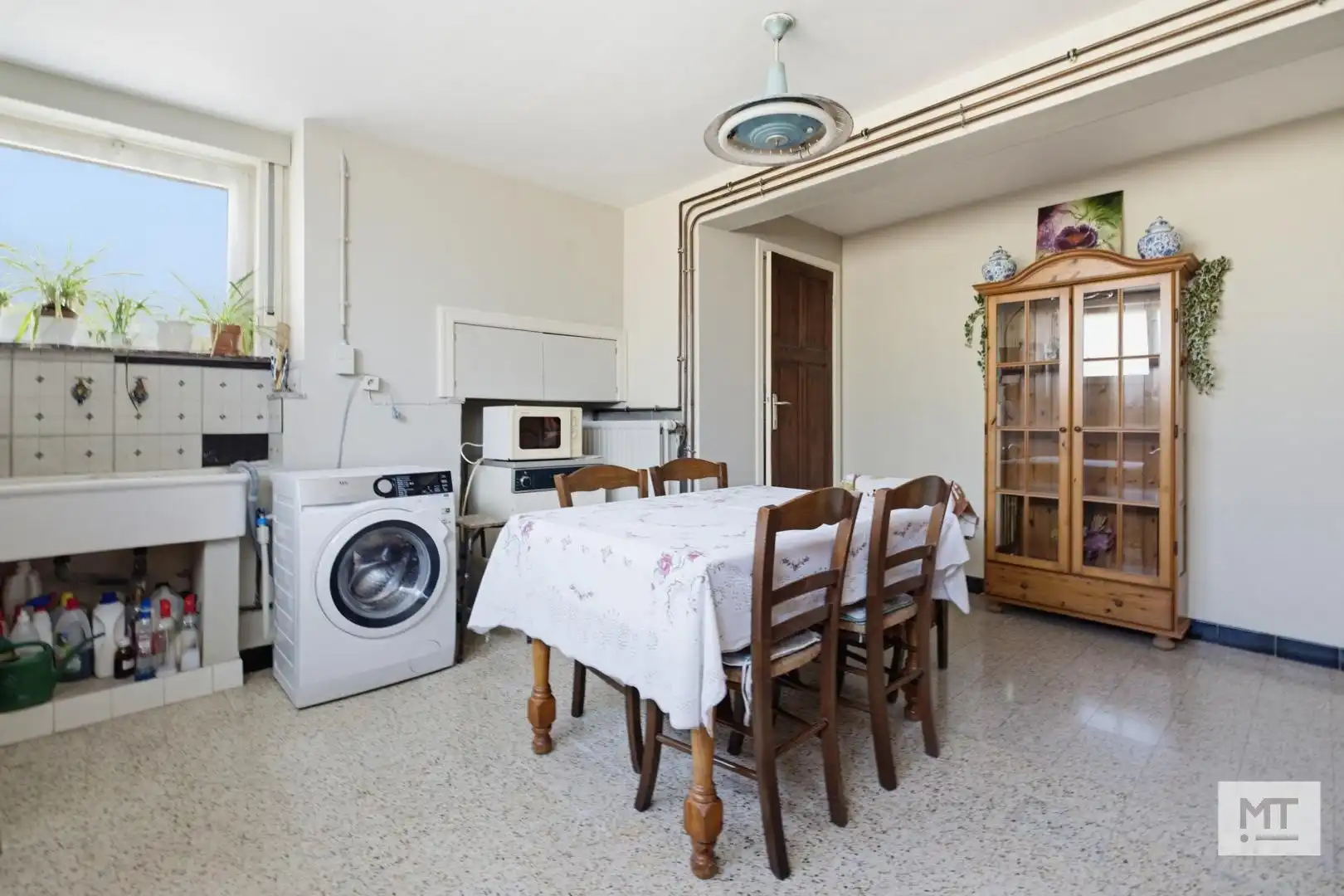 Te renoveren alleenstaande woning op een landelijke locatie in Wijtschate foto 14