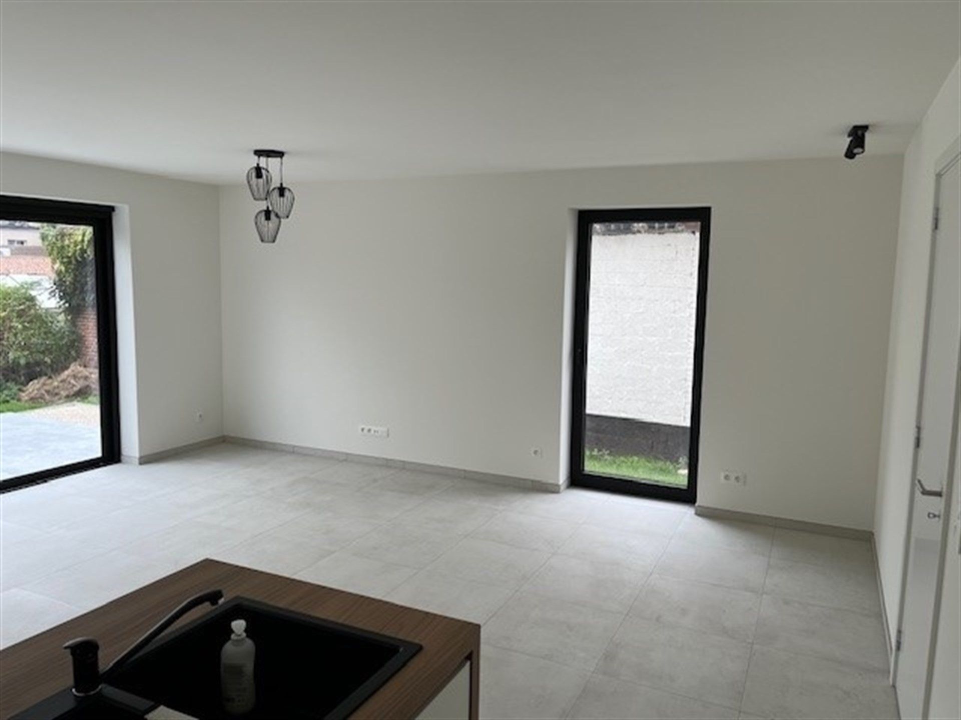 Energiezuinige instapklare nieuwbouwwoning met tuin. foto 9