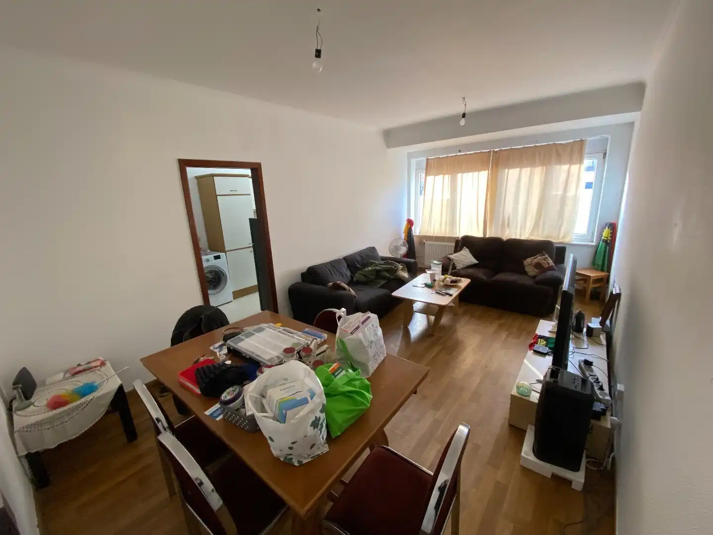 Gelijkvloers appartement met 2 slaapkamers en buitenkoertje in hartje Tongeren foto 6