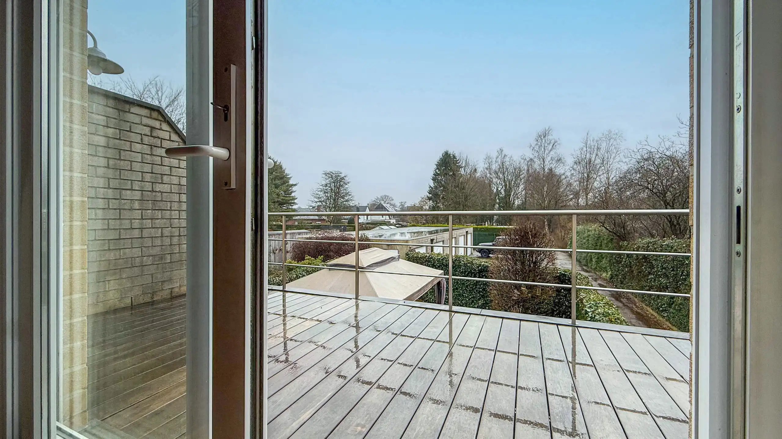 Gezellig duplex appartement met terras en garagebox in HZ! foto 23