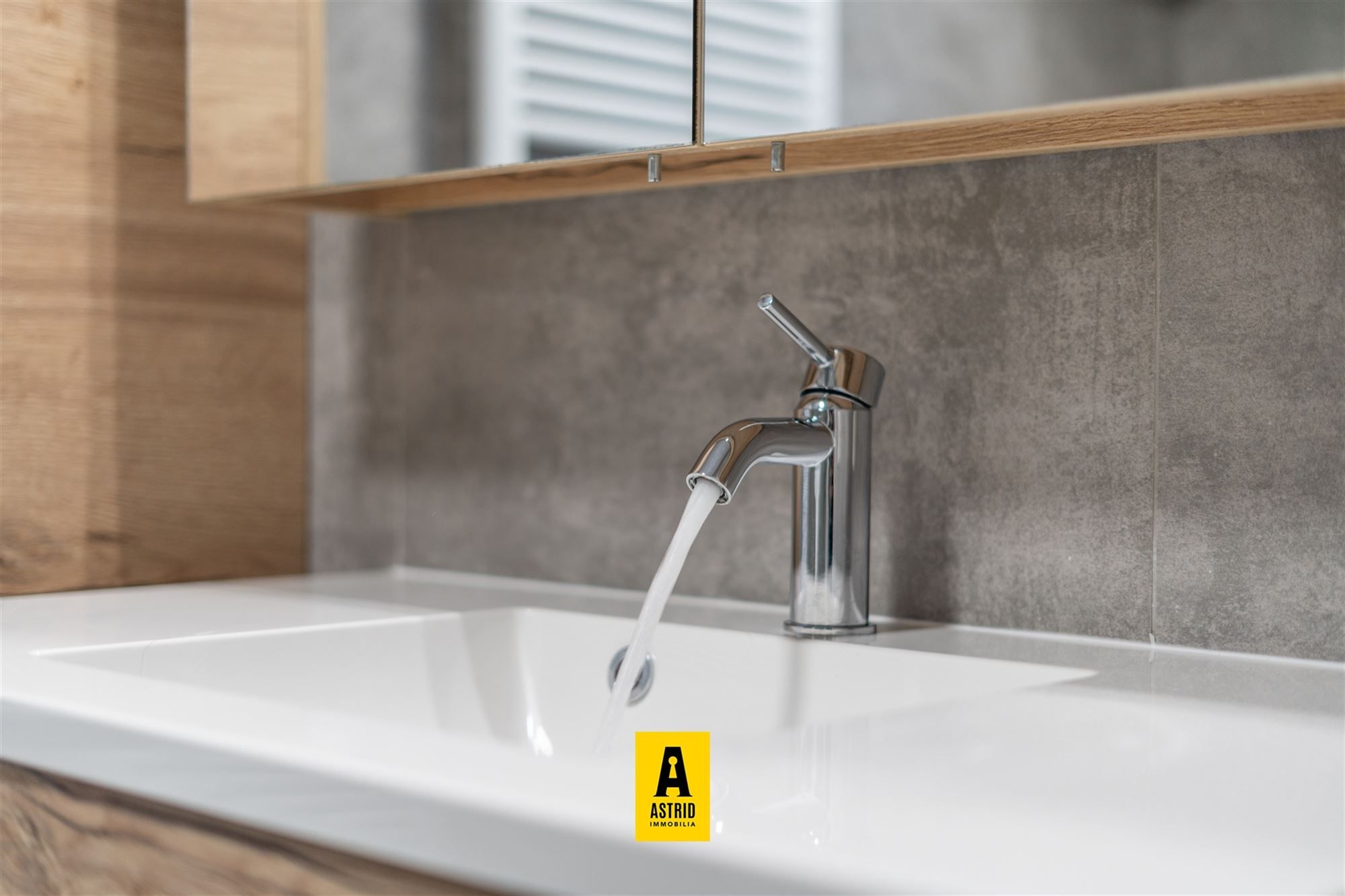 Luxueus (quasi nieuw) appartement vlakbij het strand!  foto 17