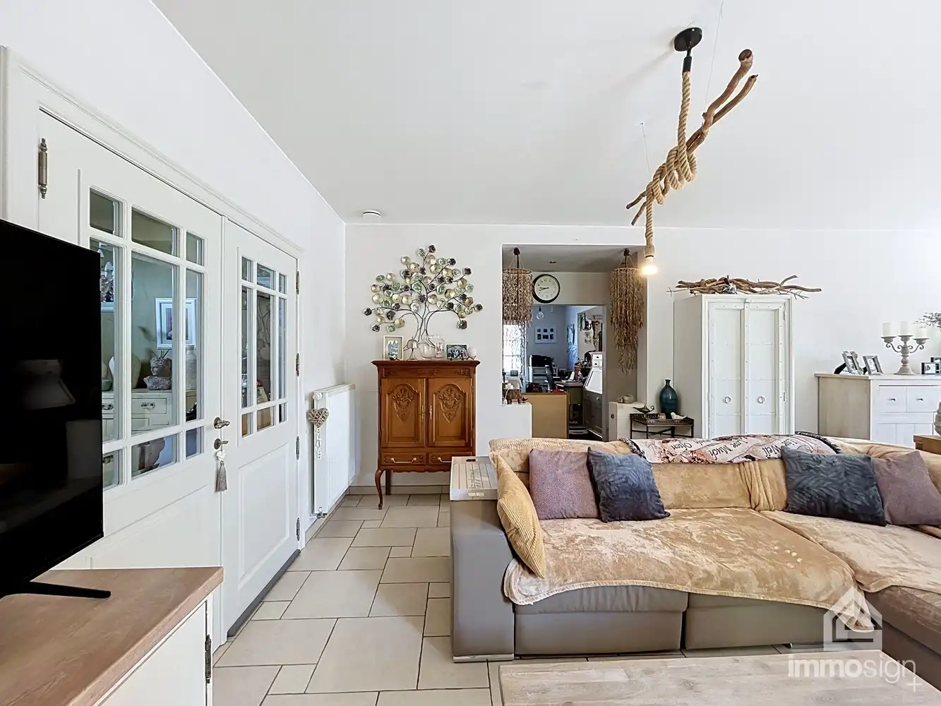 Stijlvolle villa met 5 volwaardige slaapkamers te Herk-de-stad! foto 13