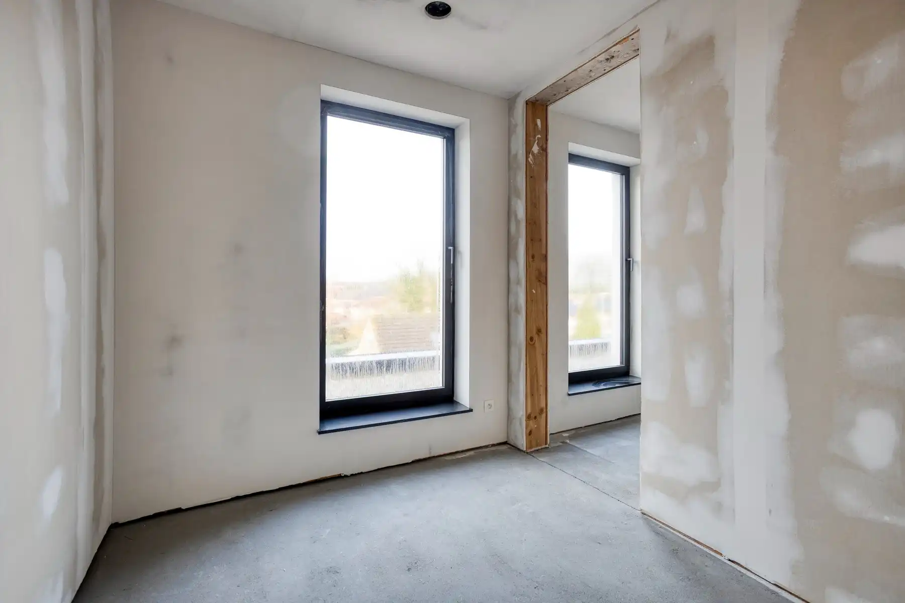 Moderne, af te werken woning op een perceel van 10a 58ca. foto 18