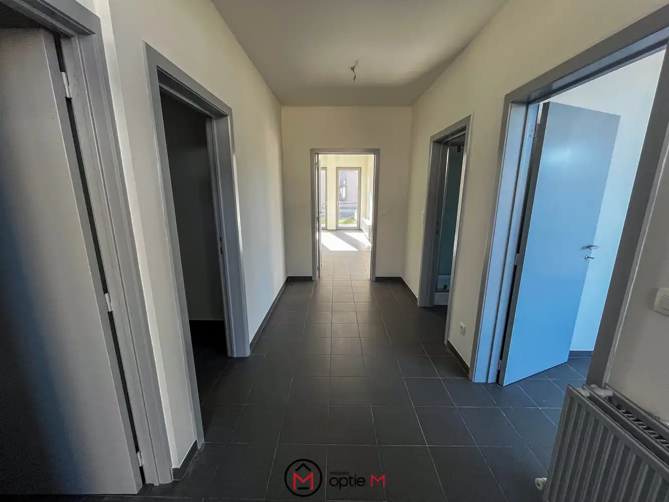 Appartement te huur in Diepenbeek –  parking voor de deur foto 6
