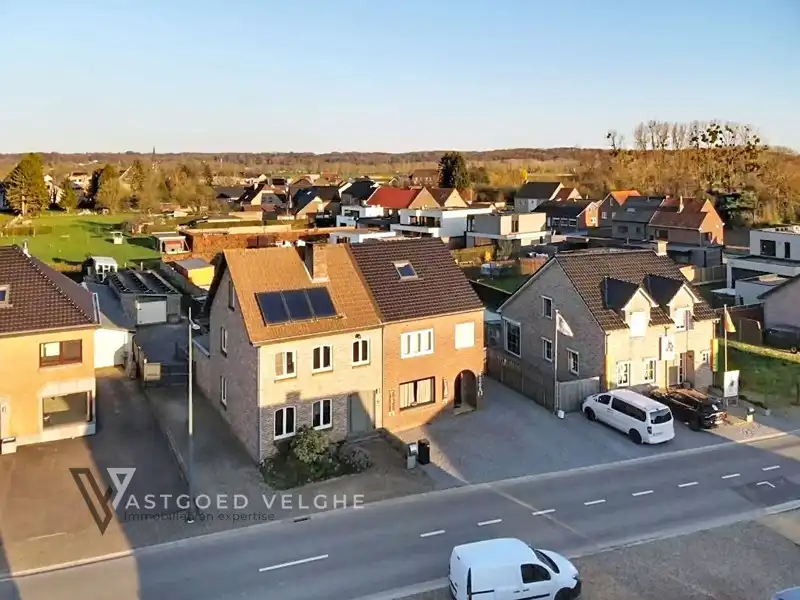 🌿 Goed onderhouden woning met 4 slaapkamers, grote garagebox/werkplaats & energiezuinige voorzieningen in Uikhoven foto 64