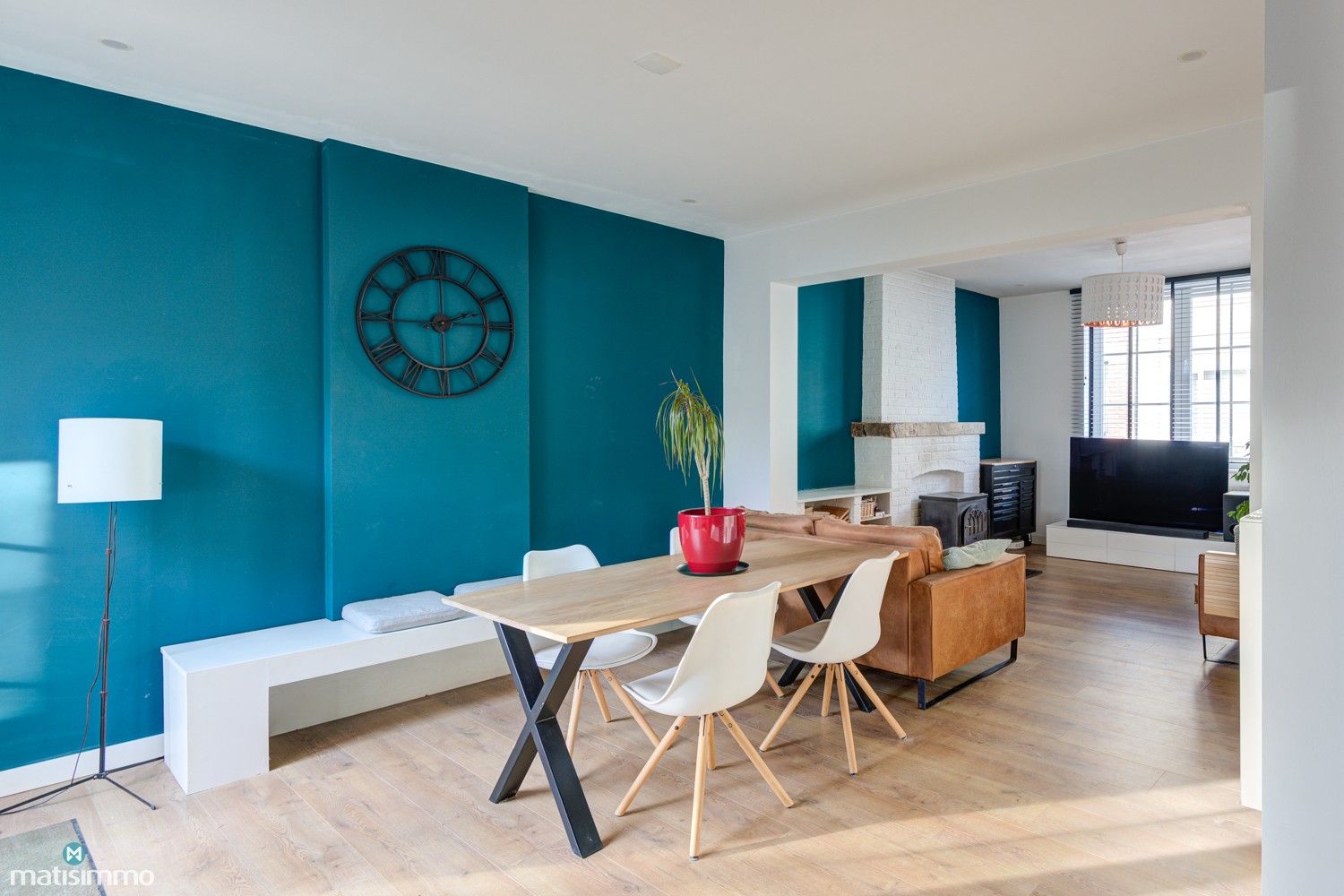 GROTENDEELS GERENOVEERDE GEZINSWONING MET ZUIDGERICHTE TUIN IN MILLEN foto 5