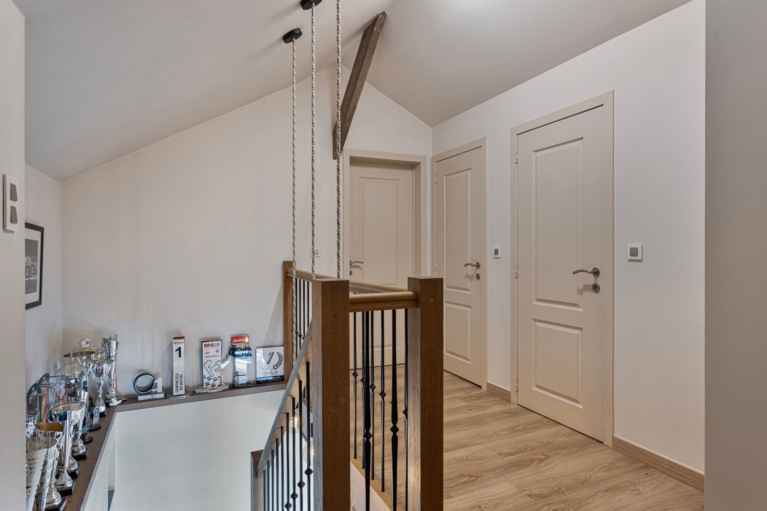 Instapklare laagbouw villa op een gunstige locatie  foto 26