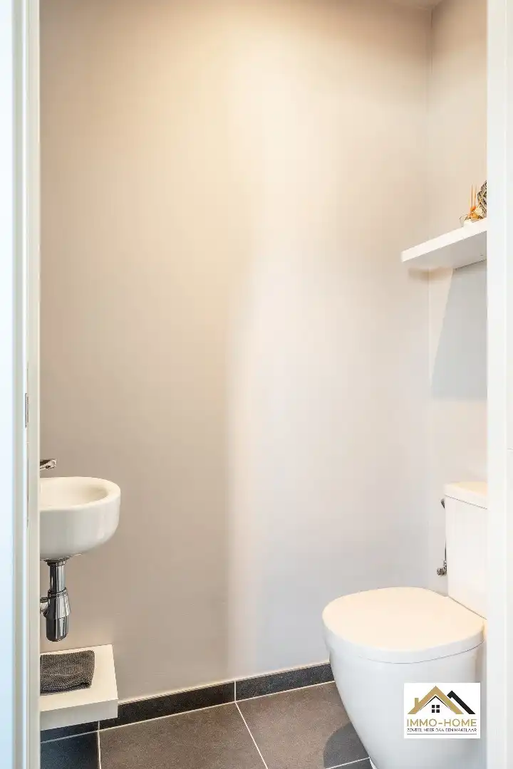 Recente instapklare woning op topligging  foto 29
