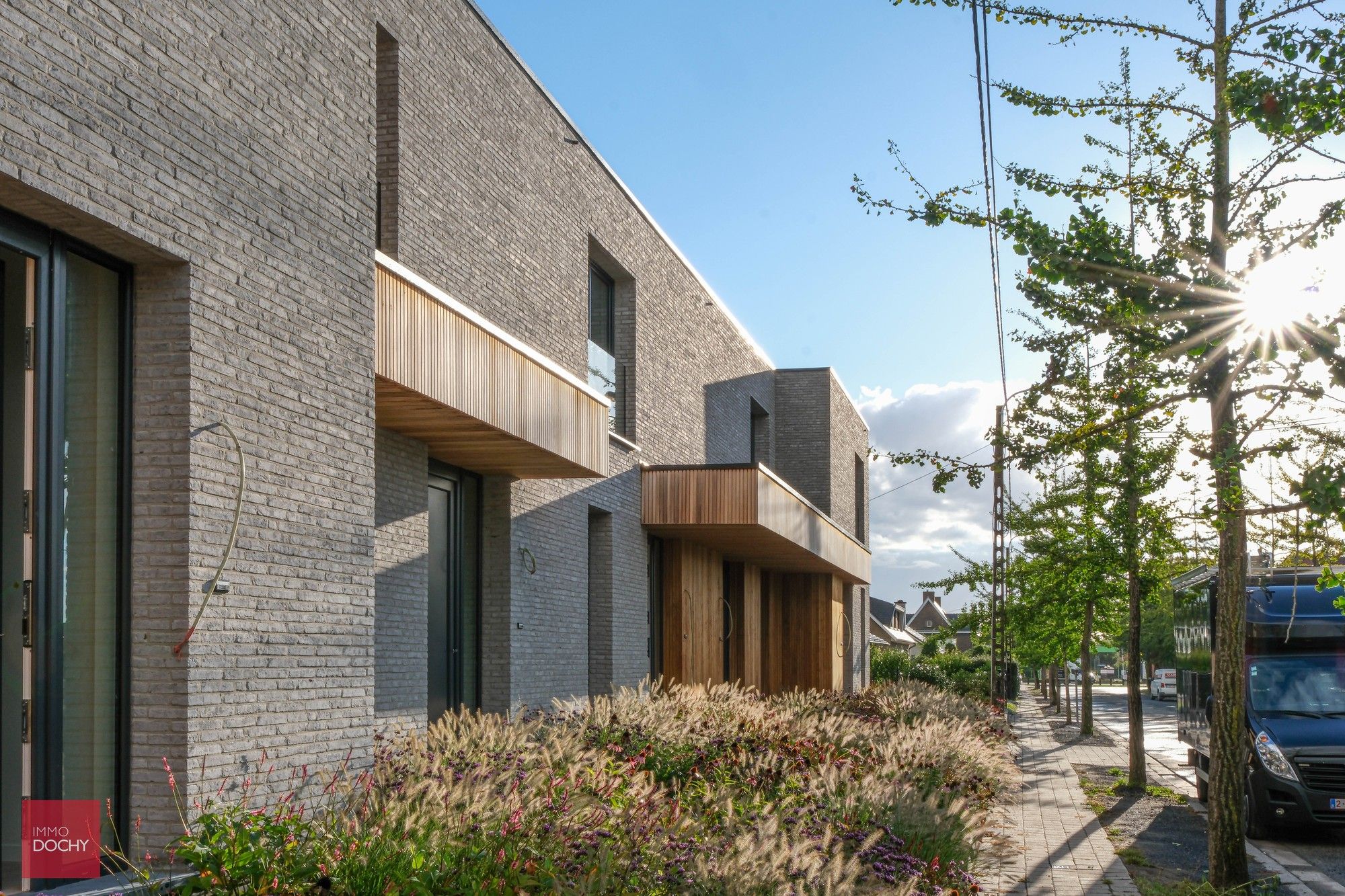 Top - afgewerkte NIEUWBOUW woning nabij centrum | aankoop met 6 procent BTW nog beperkt mogelijk foto {{pictureIndex}}