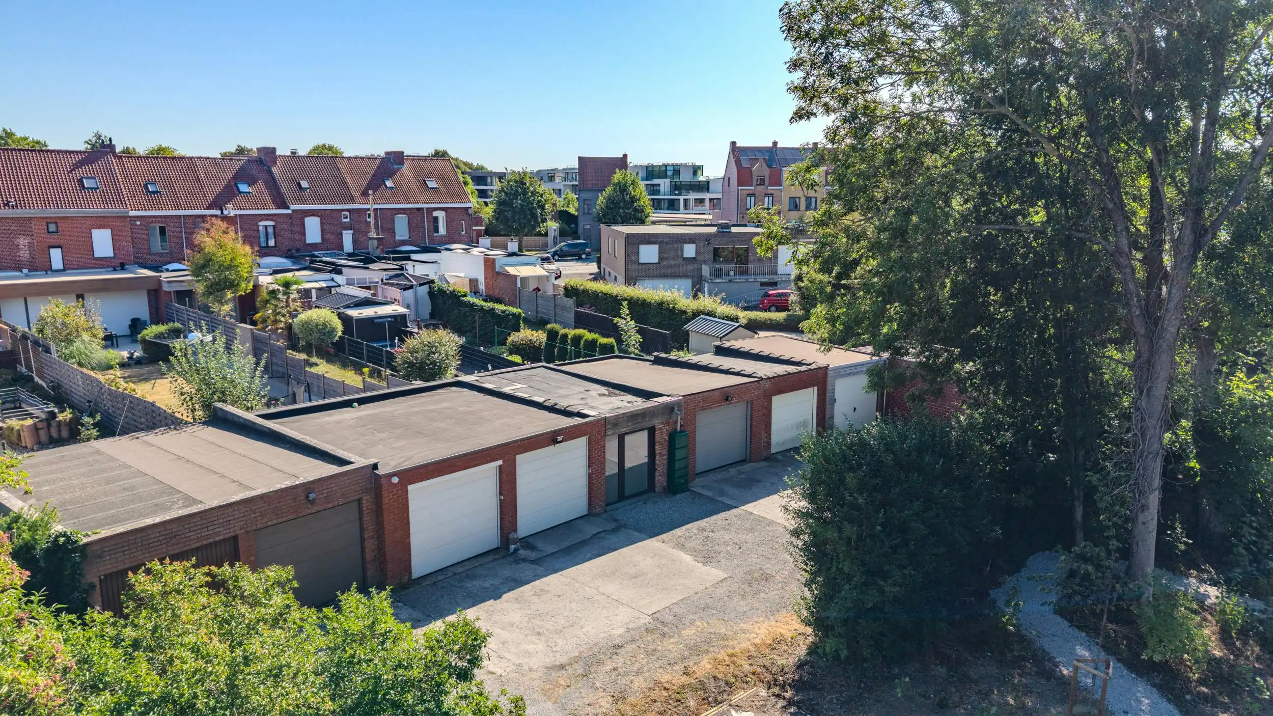 Huis te koop in Ieper met zongerichte tuin én garage foto 26