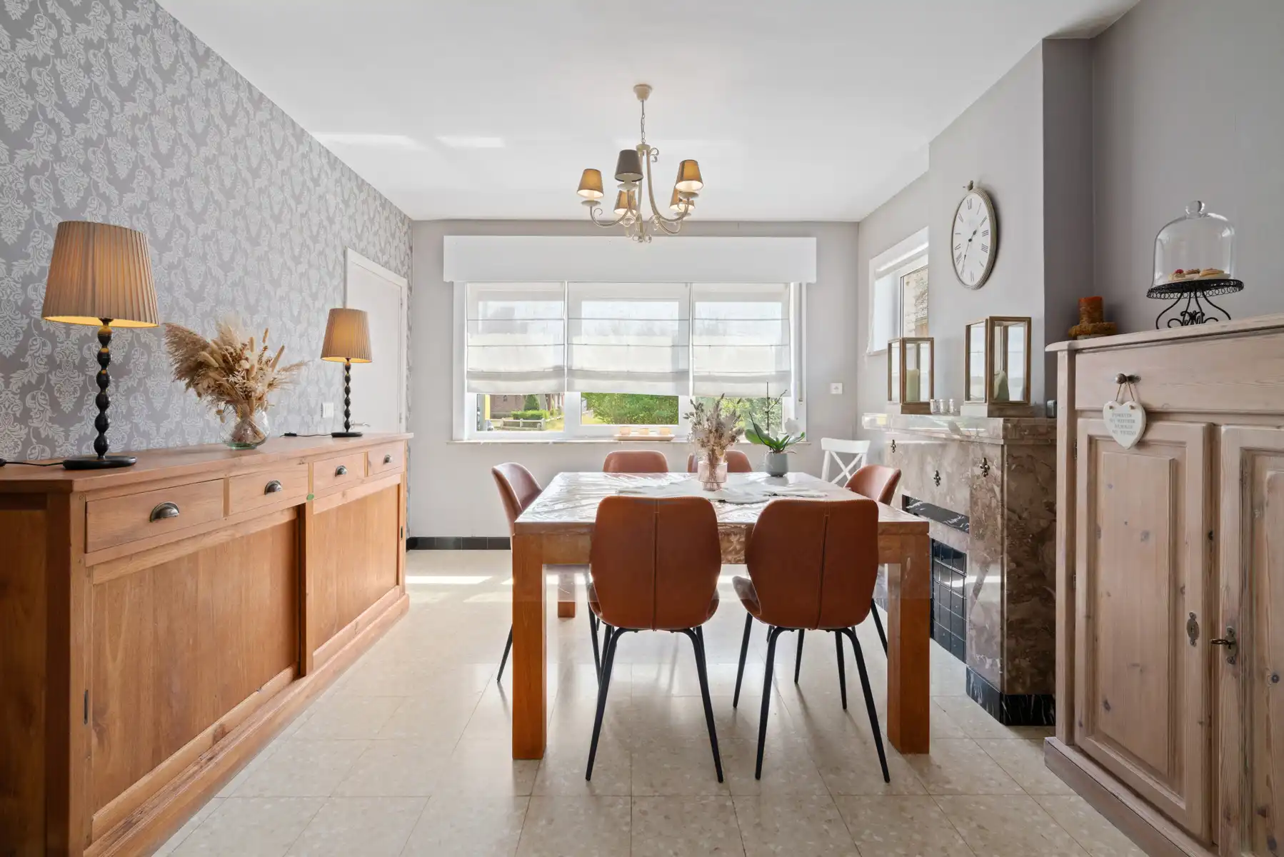 Charmante woning op Molenhoek te Smetlede foto 2