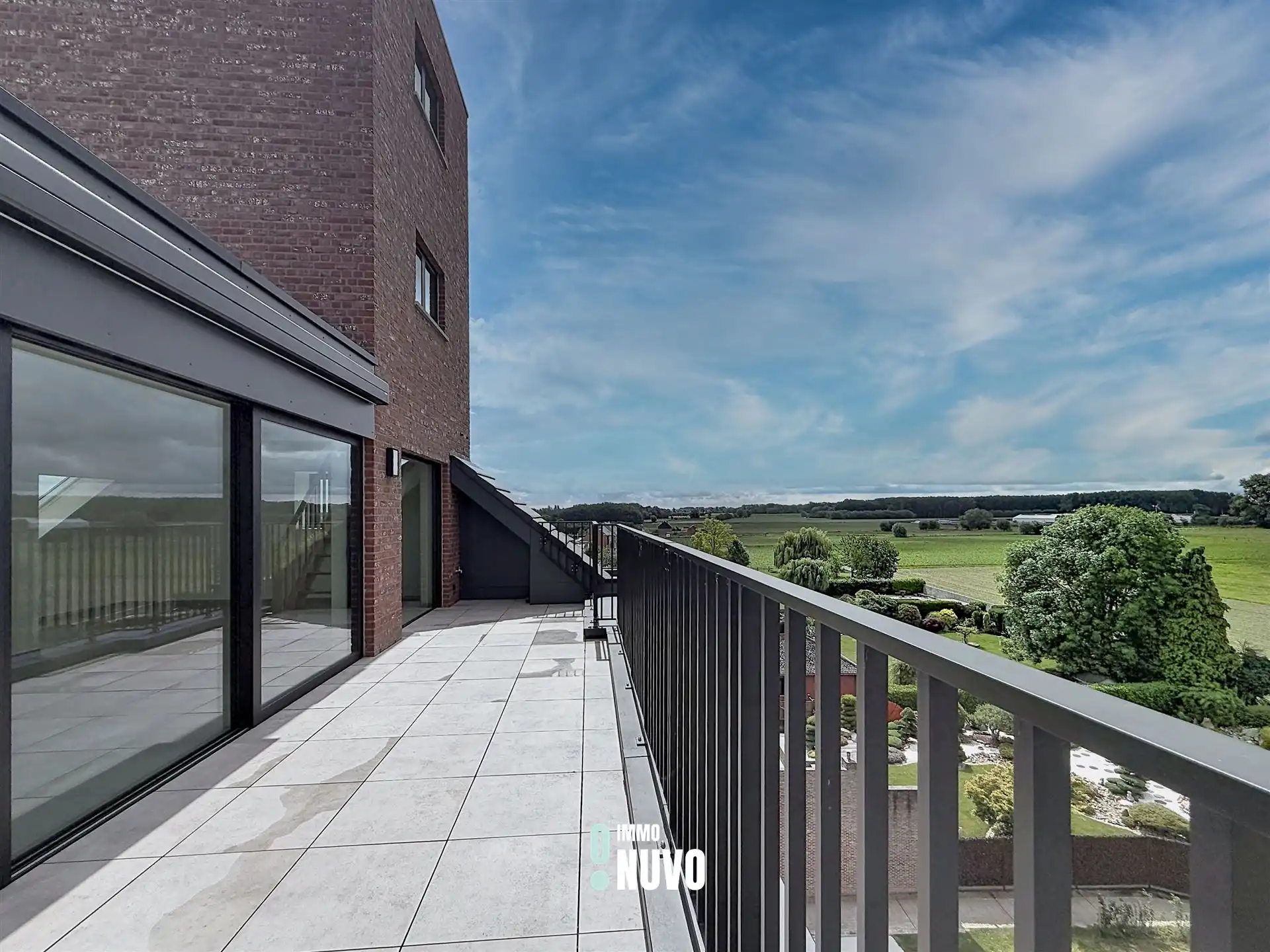 Stijlvol penthouse op rustige ligging met groen zicht foto 4