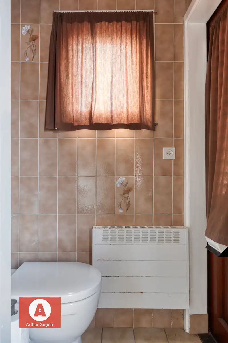 Gezinswoning mét karaktergevel & garage pal bij het centrum. foto 14