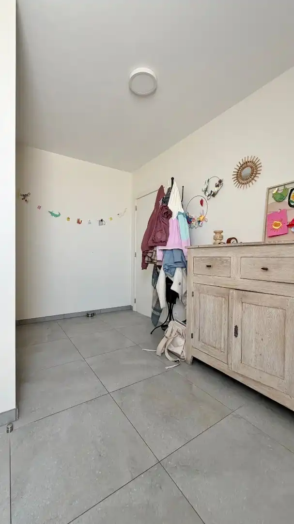 Ruime landelijk gelegen woning met zonnige tuin en garage  foto 2