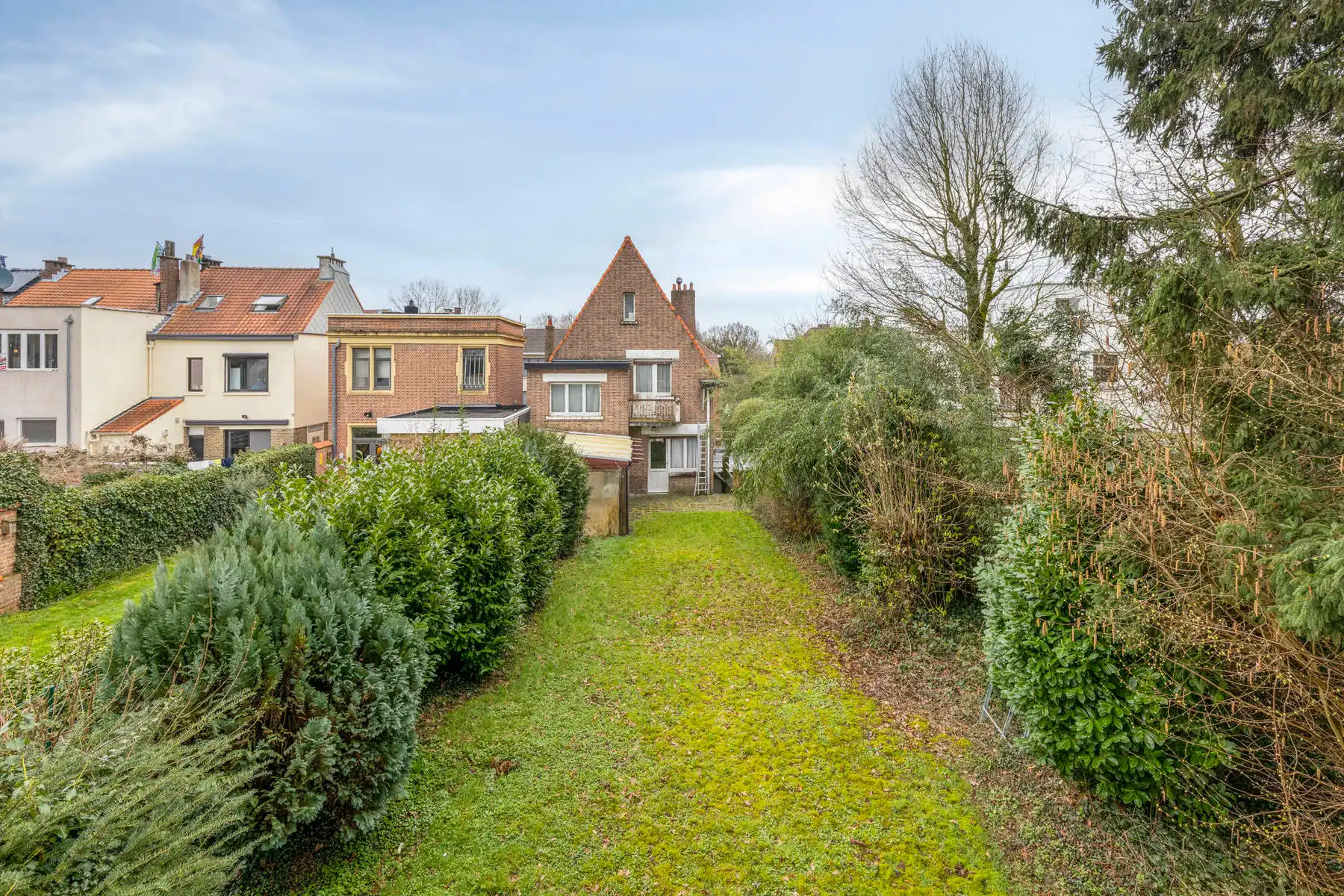 Te renoveren charmante woning met 3 (mogelijk 4) slaapkamers foto 22