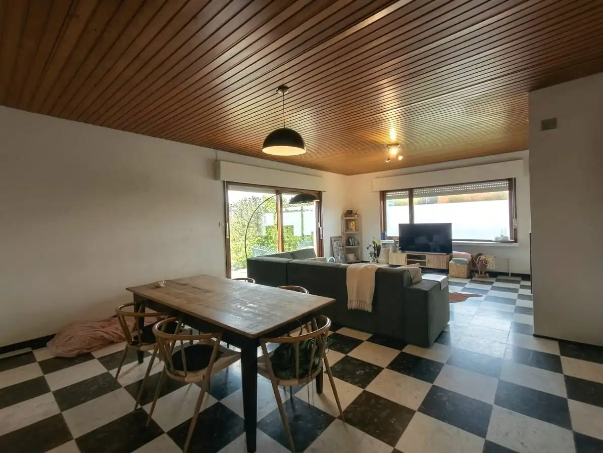 ALLEENSTAANDE GELIJKVLOERSE WONING MET 3 SLAAPKAMERS TE MEIGEM foto 5