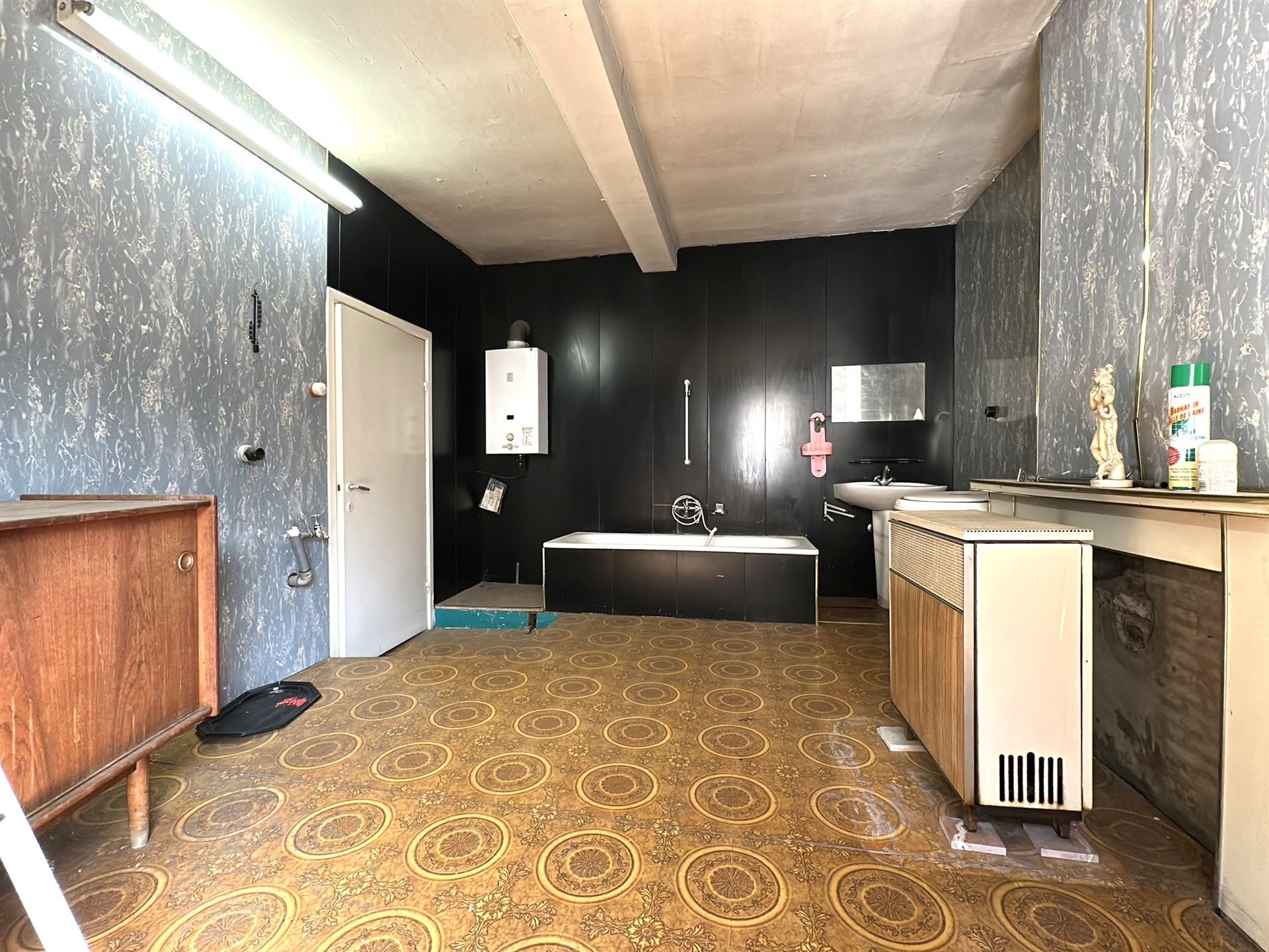 Te Renoveren Woning te Koop in Lebbeke foto 16