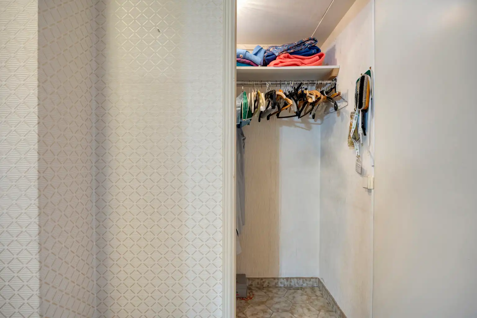 Tweekamerappartement met garage in Zellik foto 11