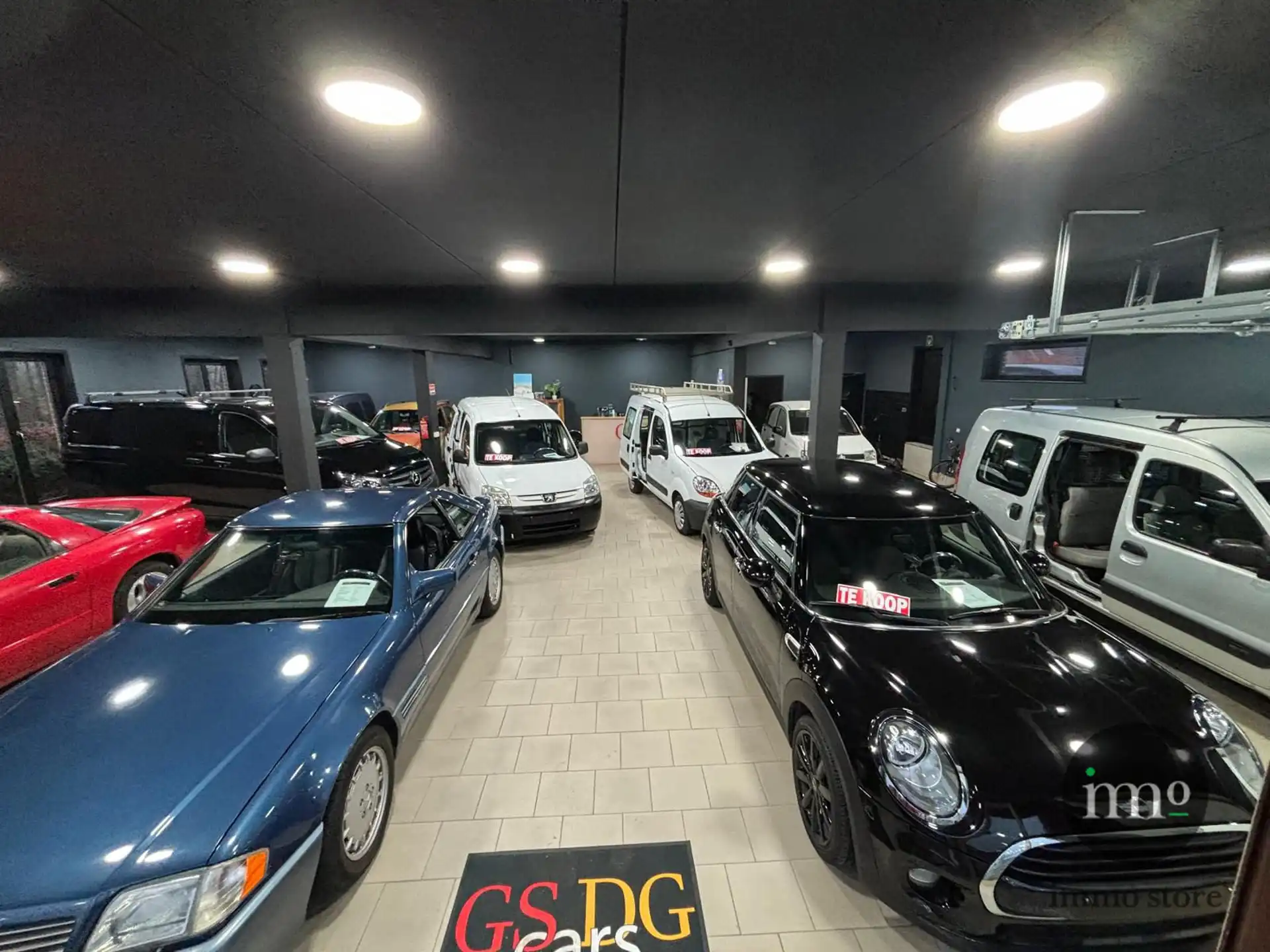 Een uitzonderlijk pand waar ondernemen, ruimte en wonen perfect samenkomen. foto 3