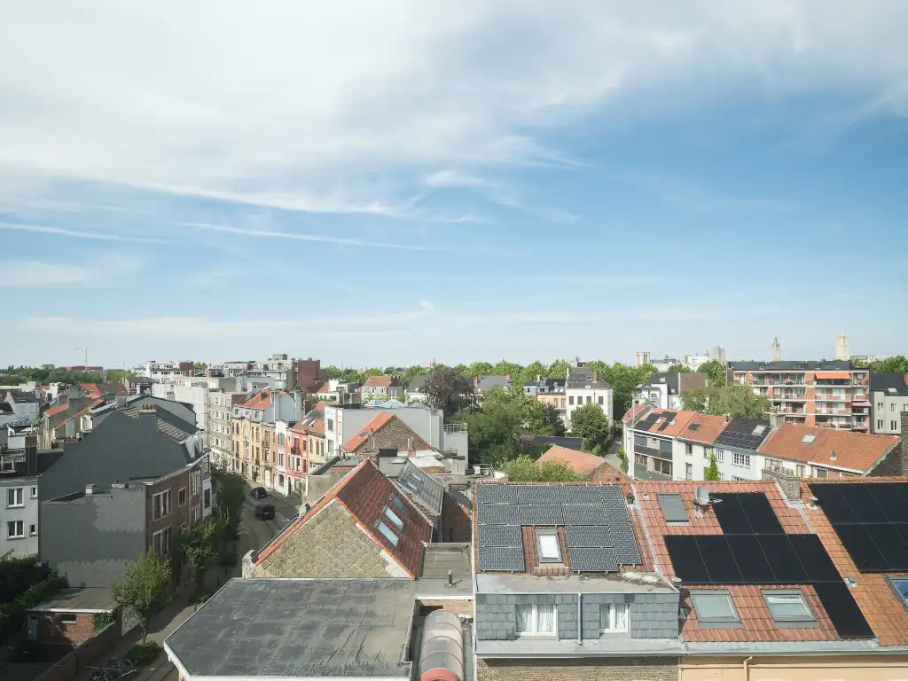 Appartement met panoramisch stadszicht op toplocatie nabij de Coupure foto 11