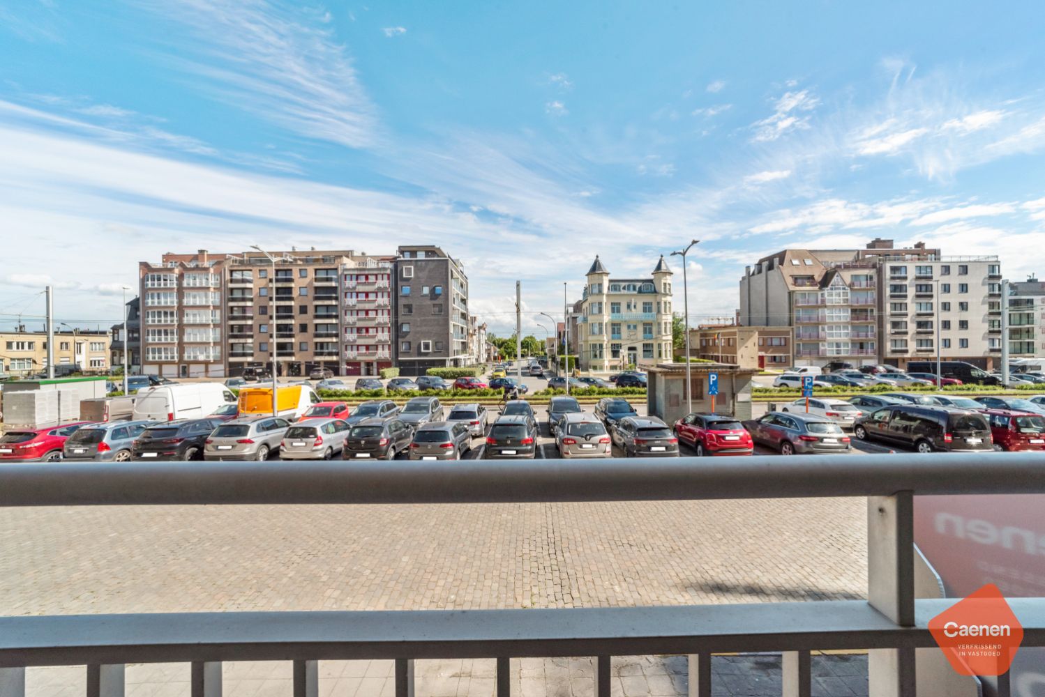 Lichtrijke studio met zongericht terras vlakbij het strand foto 8