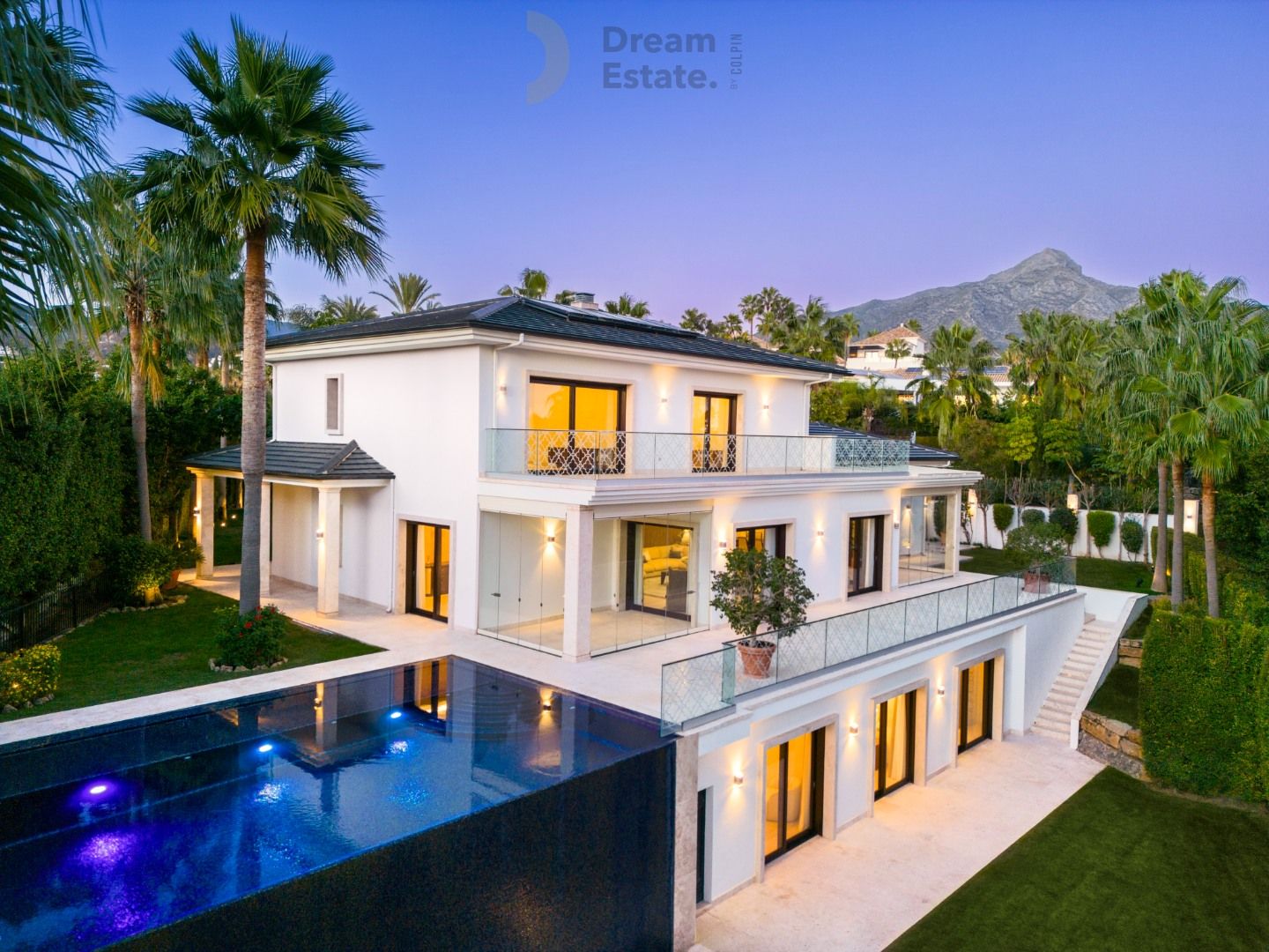 Villa met prachtig uitzicht op de golfbaan de berg La Concha, Marbella. foto 24