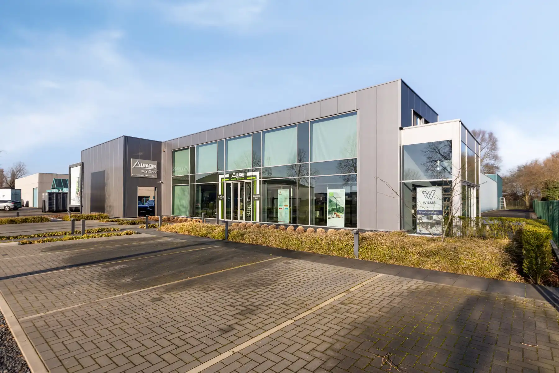 Industriegebouw met tal van mogelijkheden foto 6