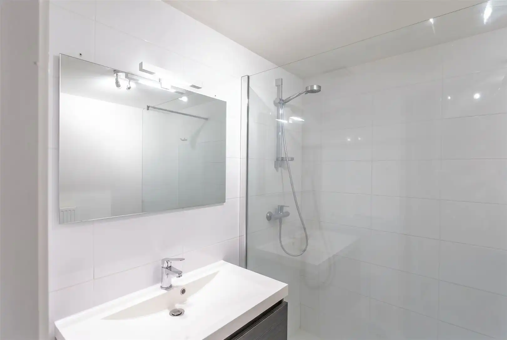 Instapklaar & energiezuinig - met lift centrum Brasschaat  foto 7