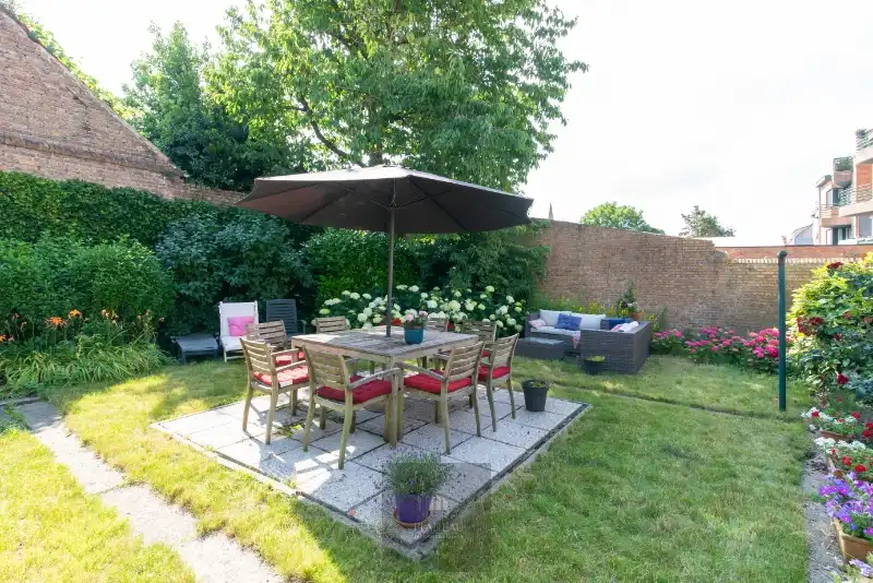 Stadswoning met zonnige tuin in het centrum van Nieuwpoort-Stad foto 31