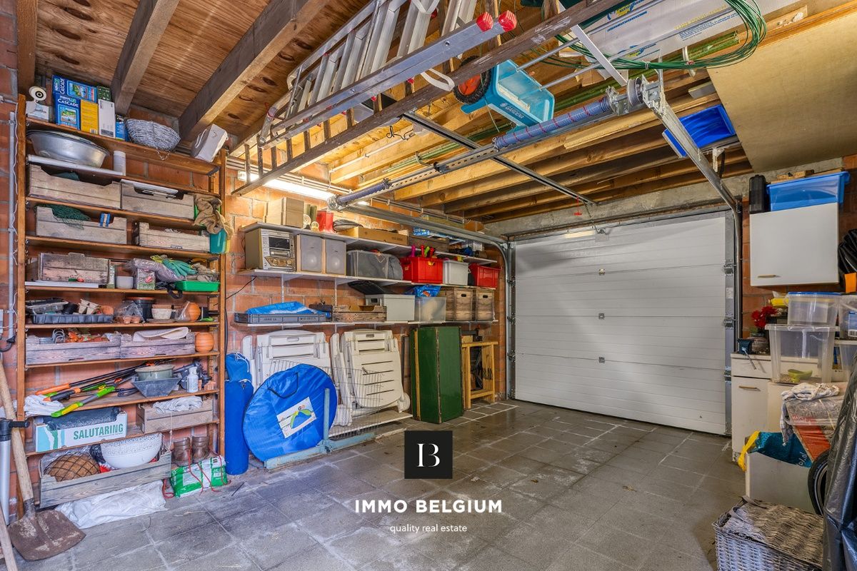 Rustig gelegen woning nabij het centrum met 4 slaapkamers foto 10