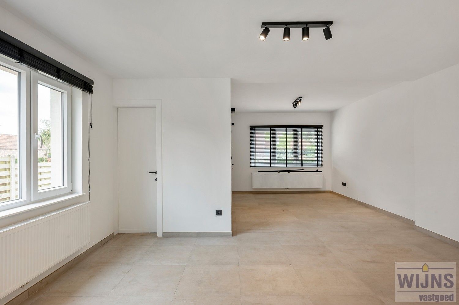 Prachtig gerenoveerde woning met 3 slpkm foto 12