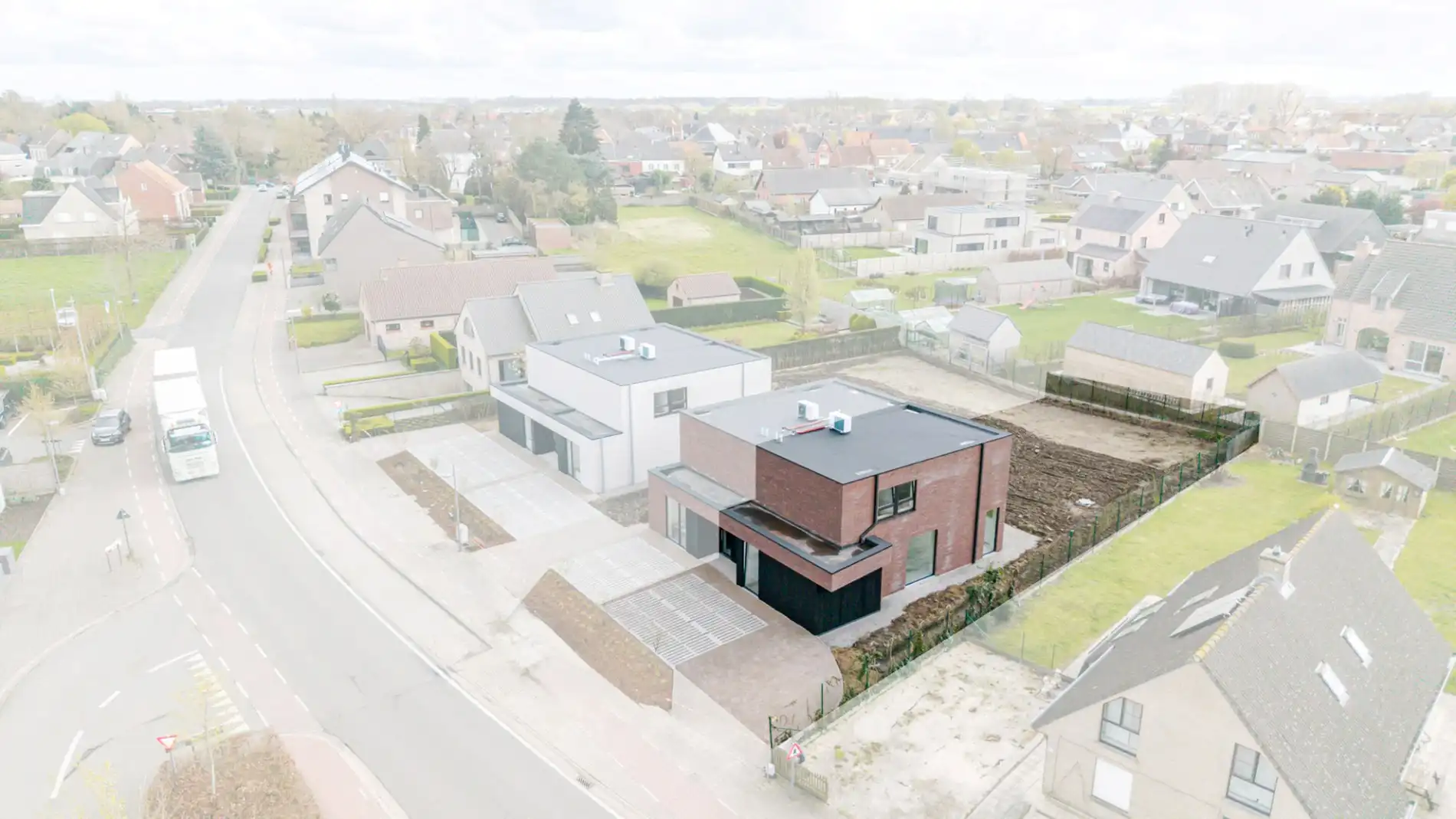 Half open nieuwbouwwoning - 6% BTW mogelijk! foto 2